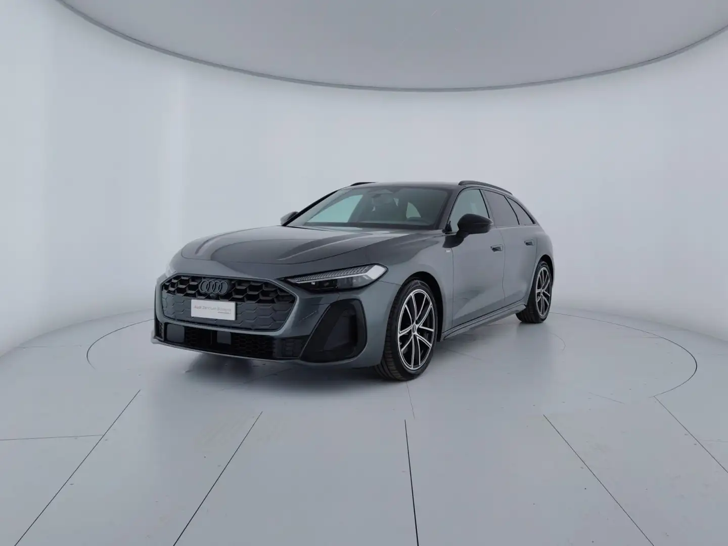 Audi A5 Avant TDI 150 kW S tronic mHEV+ S Line edition Grigio - 1