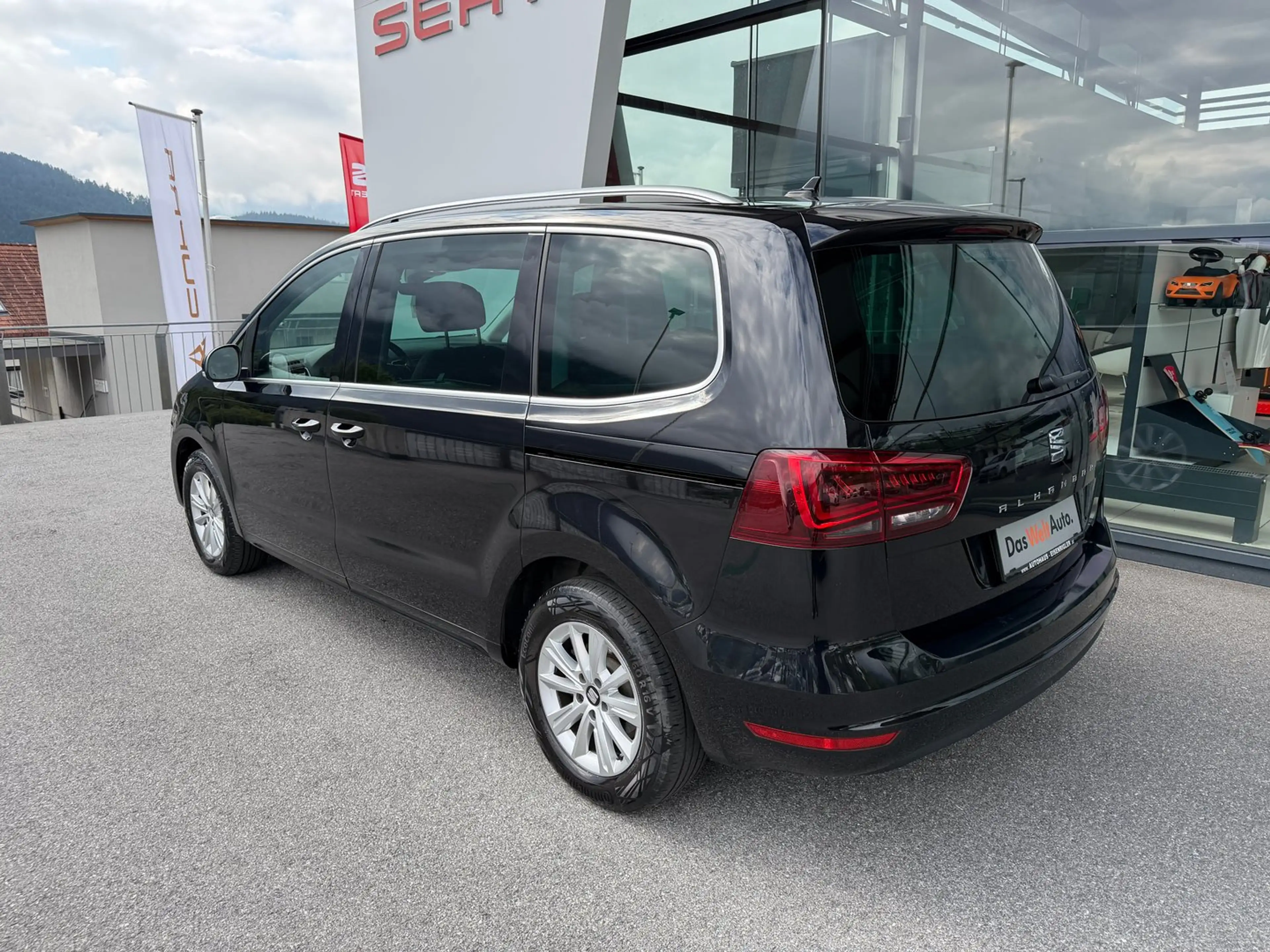 SEAT Alhambra Austria Edition Executive TSI — photo 4