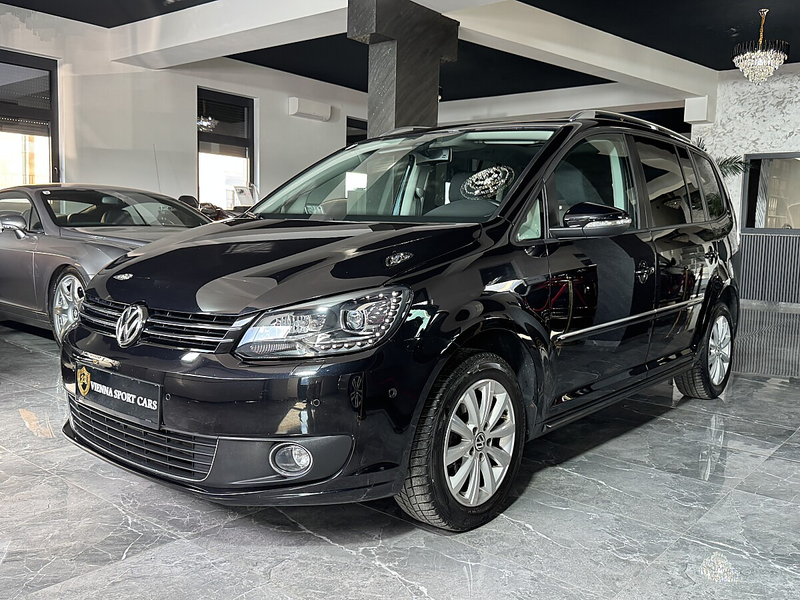 Volkswagen Touran Sky 2,0 TDI*WENIG-KM*TOP-AUSSTATUNG* — photo 2
