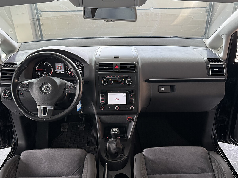 Volkswagen Touran Sky 2,0 TDI*WENIG-KM*TOP-AUSSTATUNG* — photo 13