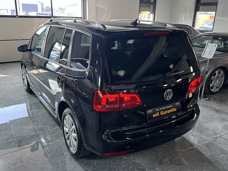 Volkswagen Touran Sky 2,0 TDI*WENIG-KM*TOP-AUSSTATUNG* — photo 8