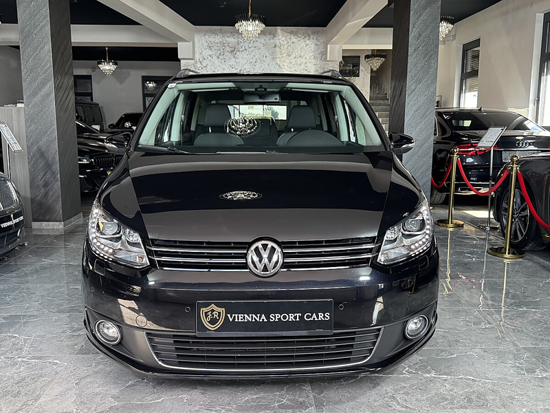 Volkswagen Touran Sky 2,0 TDI*WENIG-KM*TOP-AUSSTATUNG* — photo 3