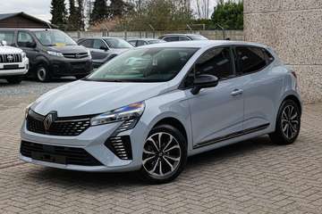 AUTOMAAT*STUUR+ZETELVERWARMING*CAMERA*NAVIGATIE*