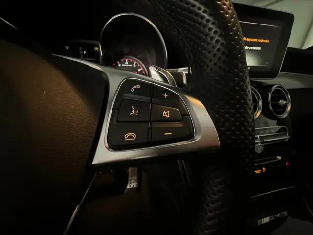 Mercedes-Benz GLC view 15