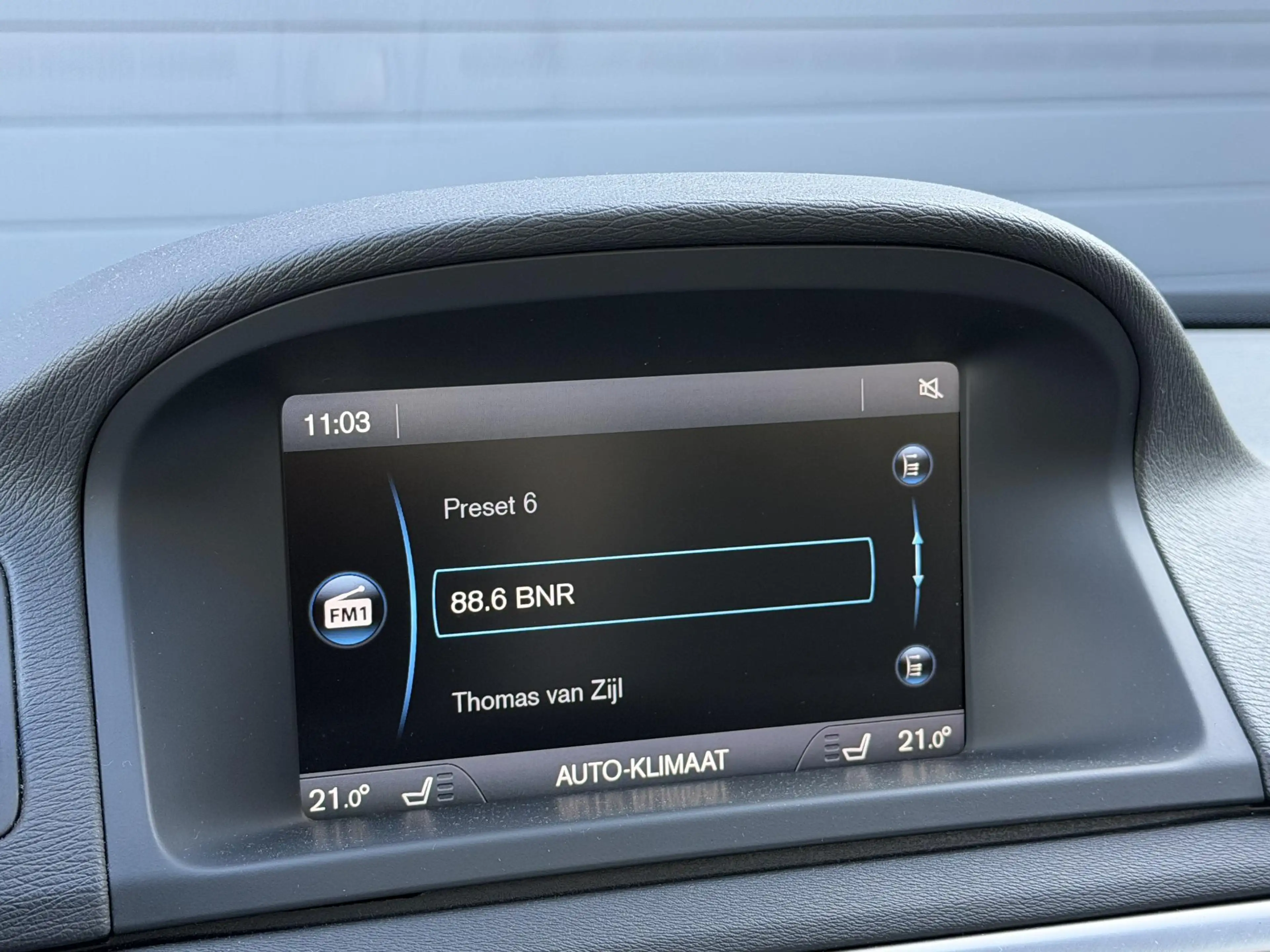 Volvo V70 2.0 D4 Summum | Navigatie | Lederen Bekleding | Pa — photo 18