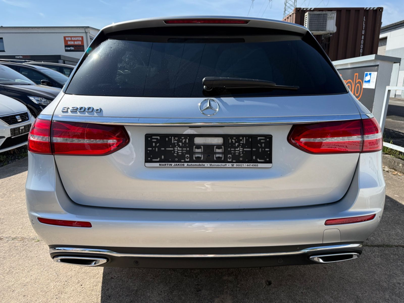 Mercedes-Benz E 200 E T-Modell E 200 d+ AUTOMATIK+BC+MFL+KAMER — photo 6