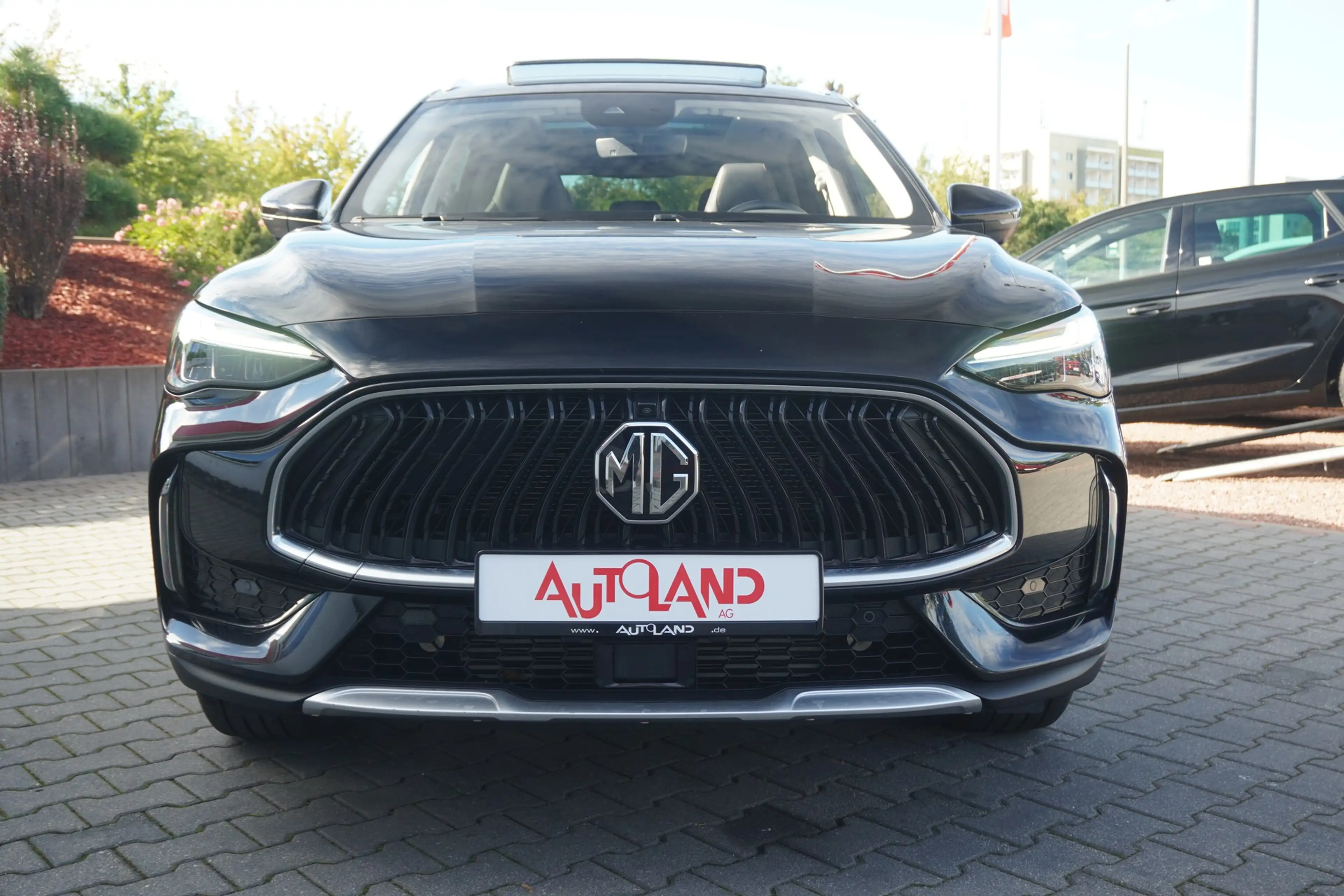 MG HS 1.5 T GDI 125 kW Luxury LED Panorama 360° ACC — photo 9