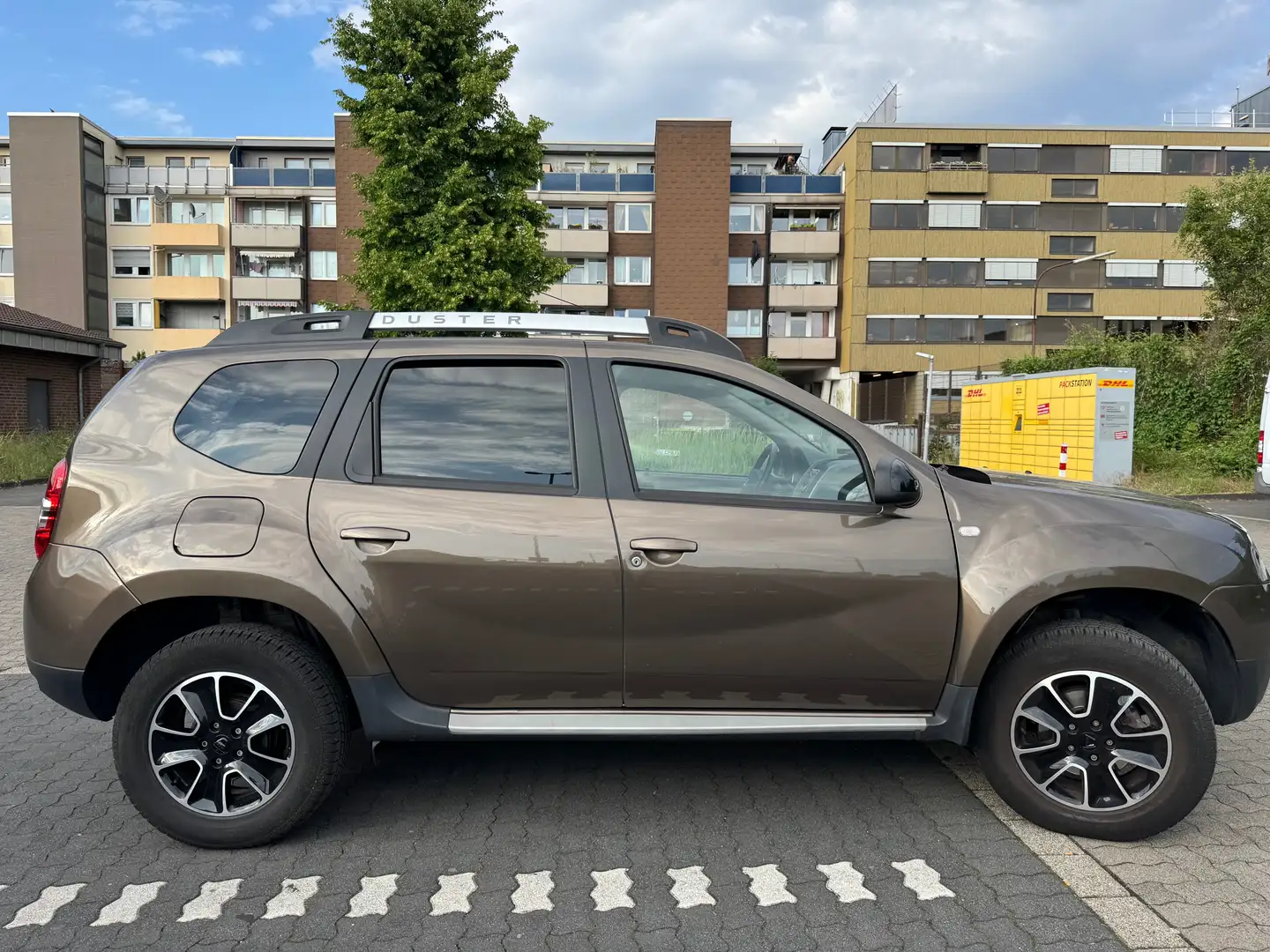 Dacia Duster Duster TCe 125 4x2 Blackshadow Braun - 2