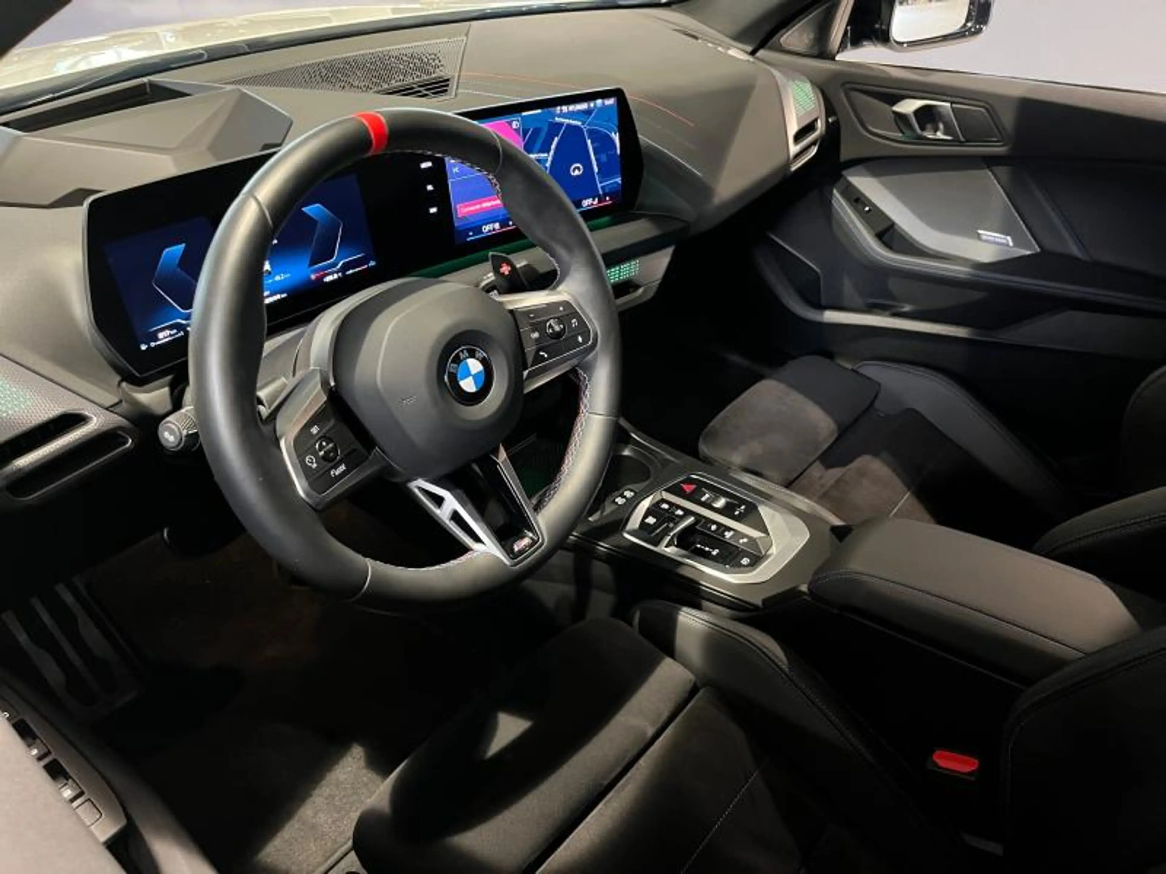 BMW 235 M235 xDrive Gran Coupé — photo 11