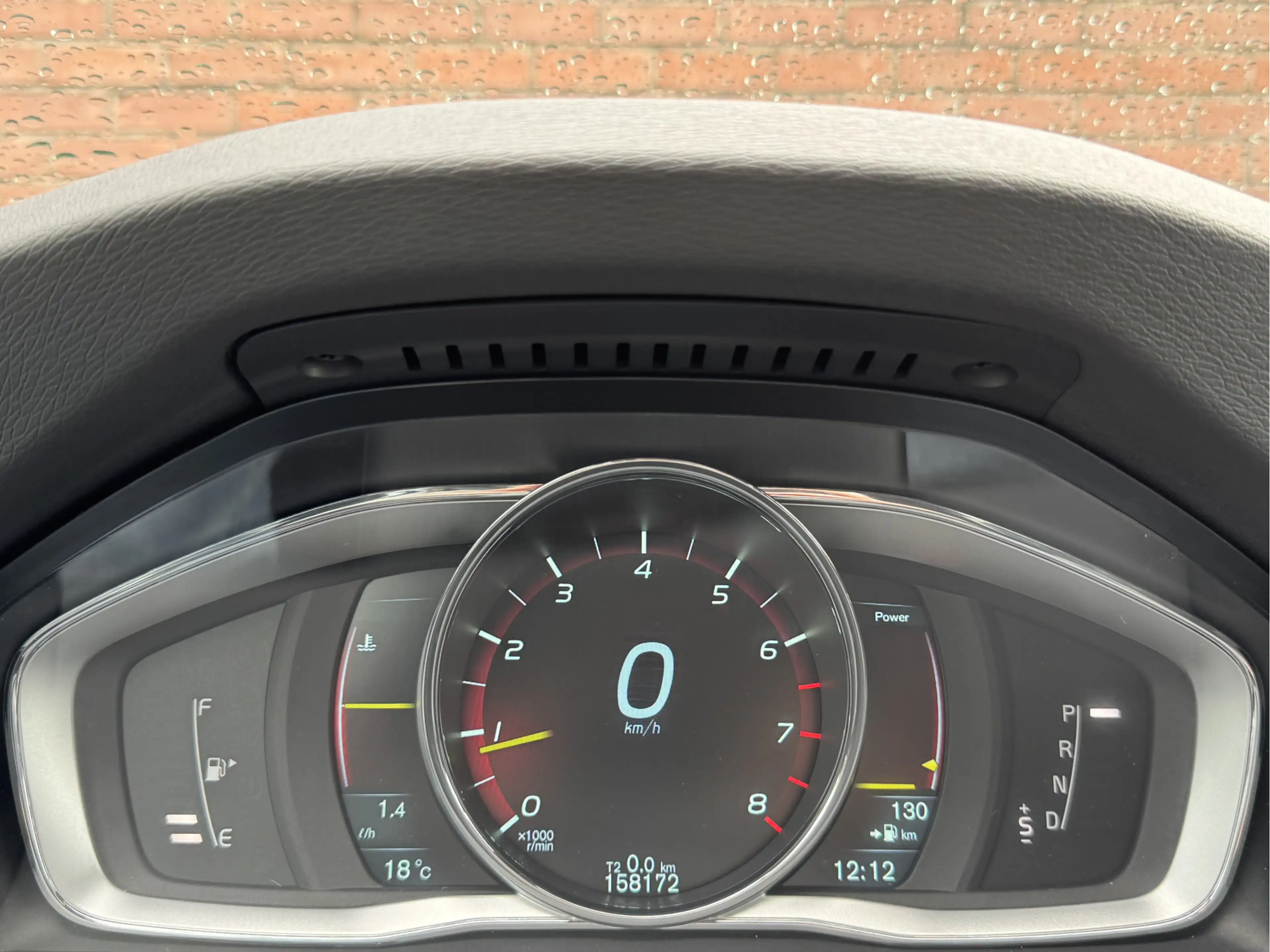 Volvo S60 1.6 T3 R-DESIGN | NL-AUTO! | DEALER OH! | NAVI! — photo 37