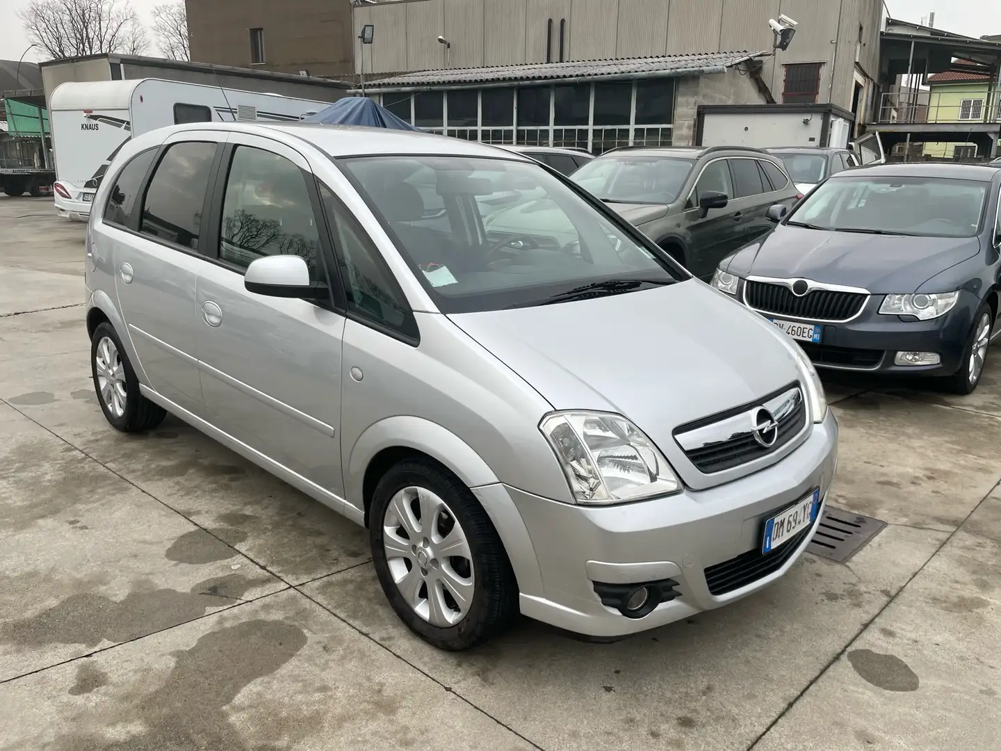 Opel Meriva 1.4 16v Cosmo FL - 1