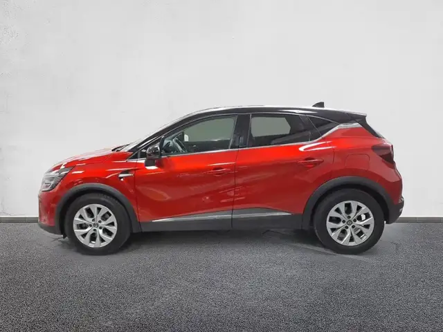 Renault Captur view 4