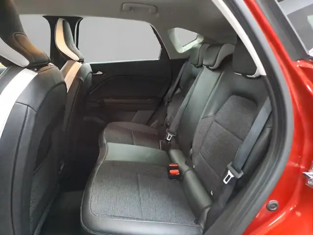Renault Captur view 12