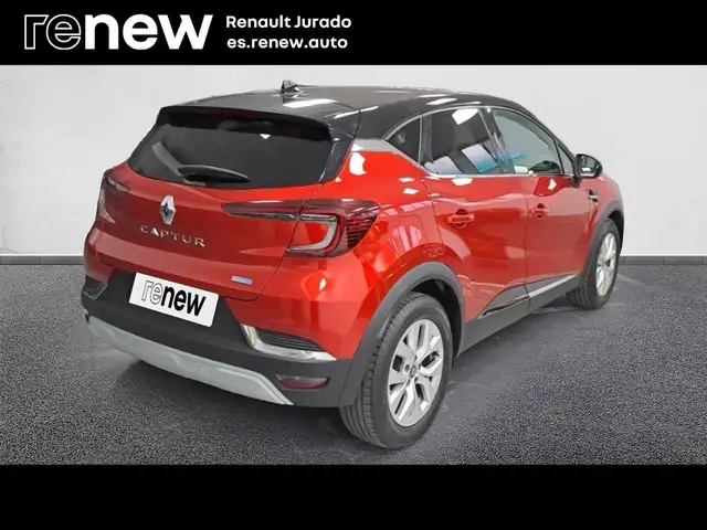 Renault Captur view 2