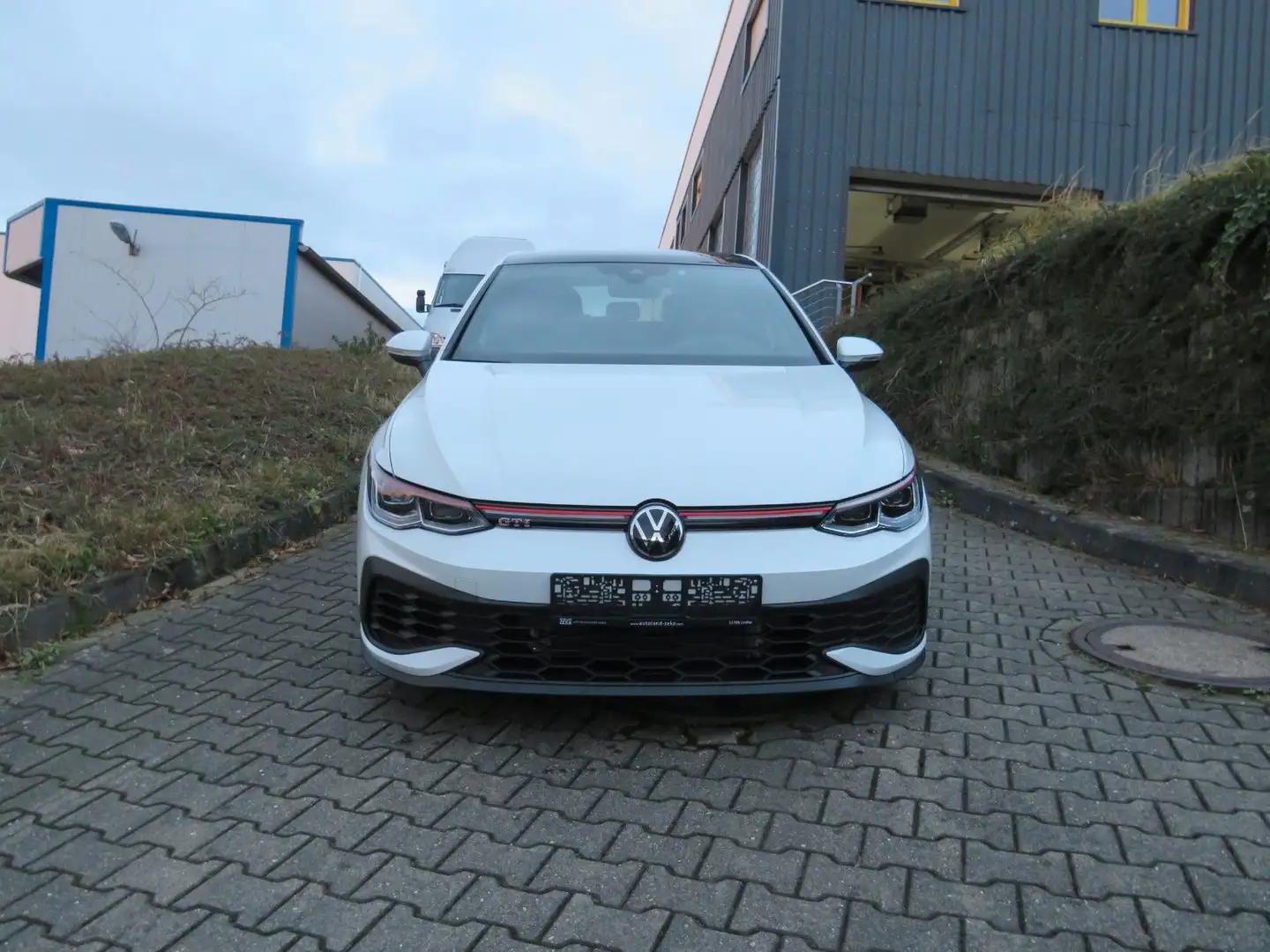 Volkswagen Golf VIII GTI Clubsport*KeyLess*AppleCar*PANO*Kam Weiß - 2