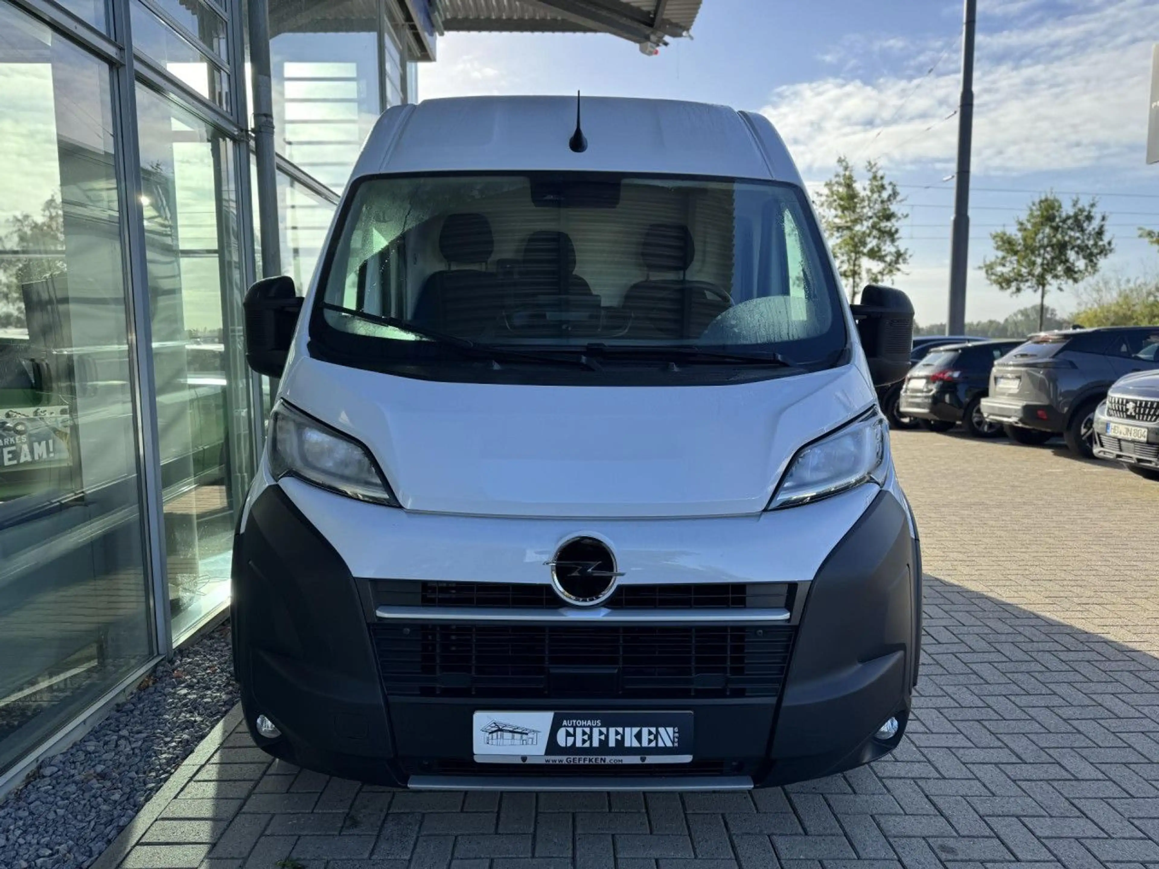 Opel Movano 2.2 BlueHDi 180 L3H2, 10 Zoll Touchscreen! — photo 2