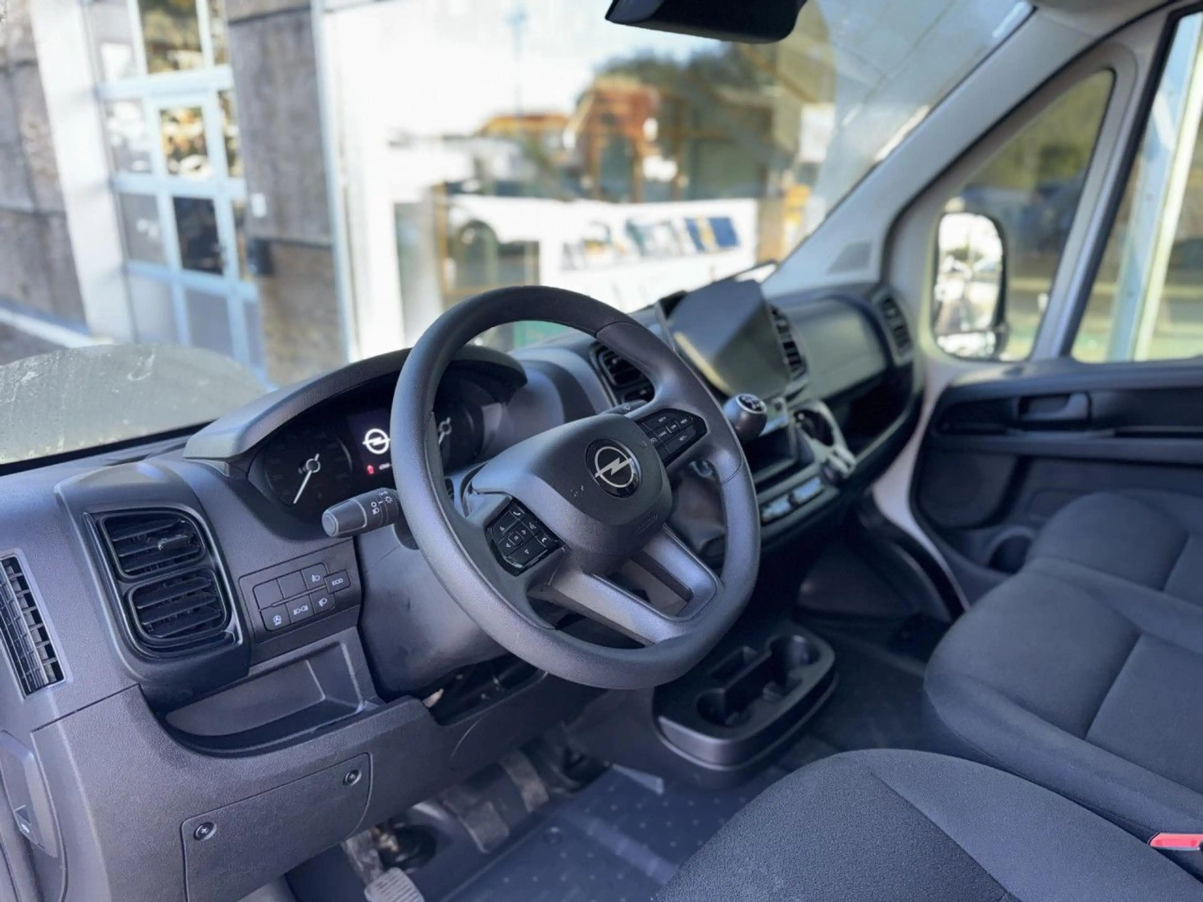 Opel Movano 2.2 BlueHDi 180 L3H2, 10 Zoll Touchscreen! — photo 11
