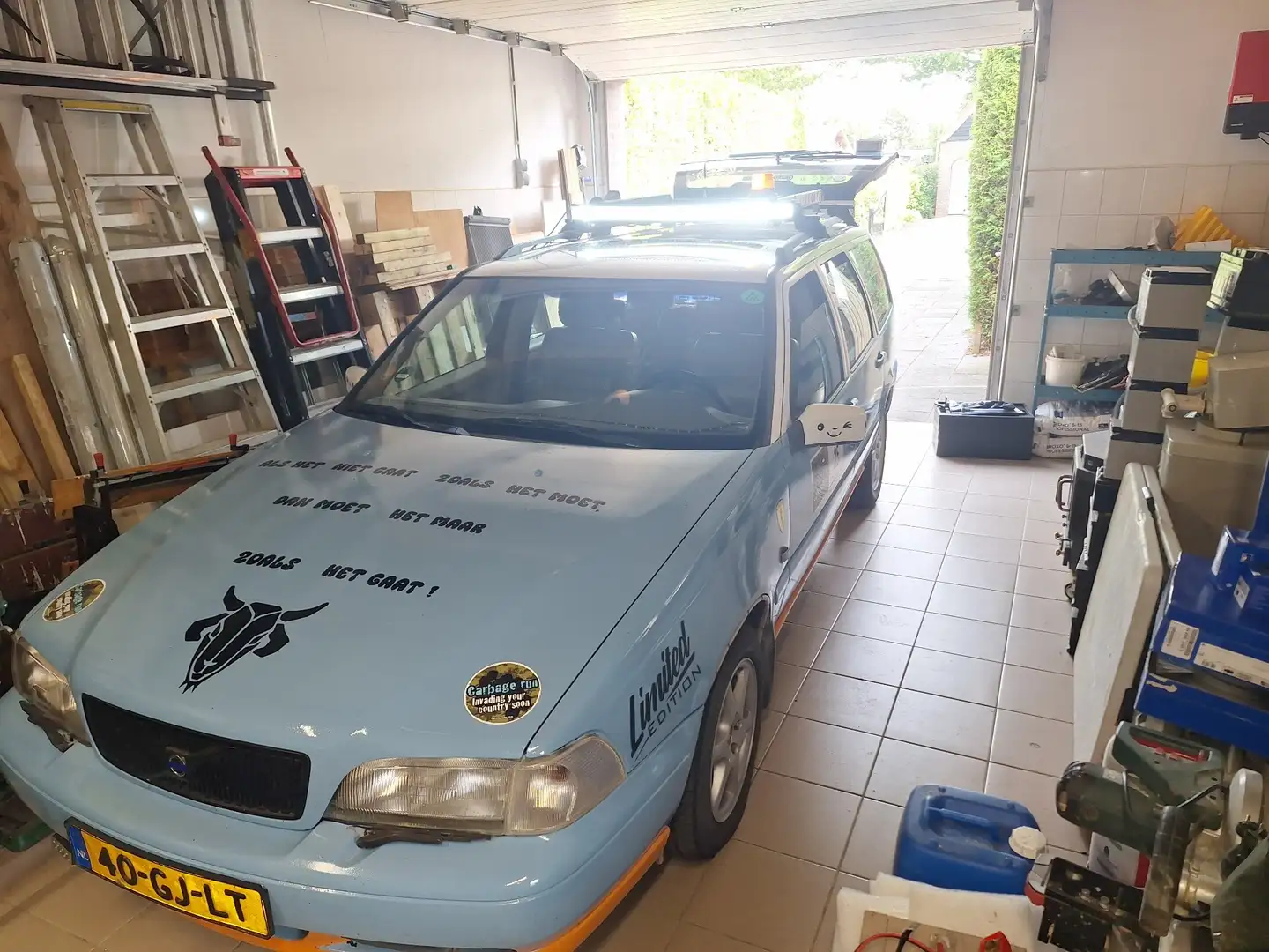 Volvo V70 2.5-20V Albastru - 2
