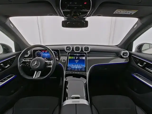 Mercedes-Benz GLC view 7