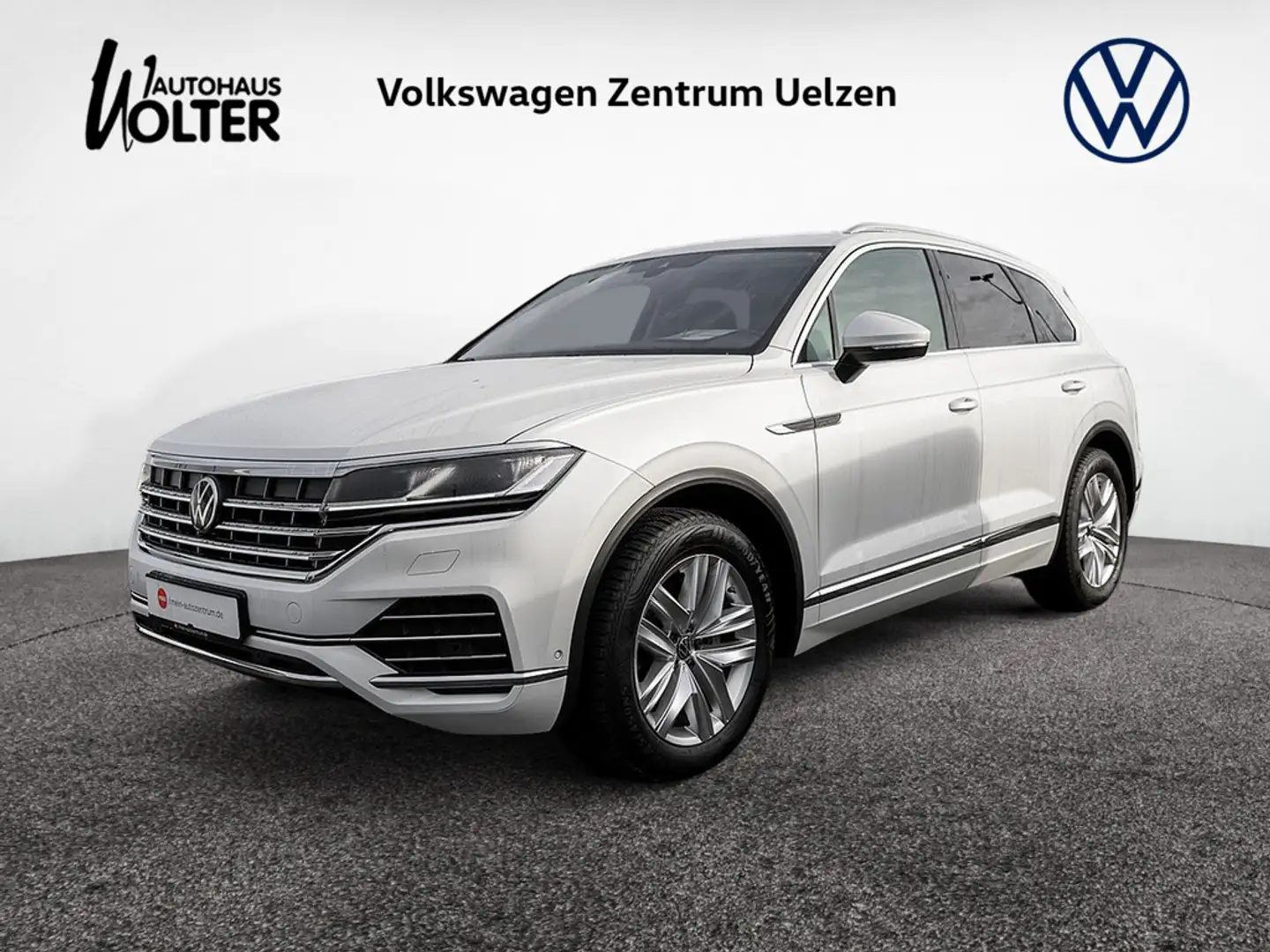 Volkswagen Touareg 3.0 V6 TDI Atmosphere 4M AHK NAVI LUF Weiß - 1