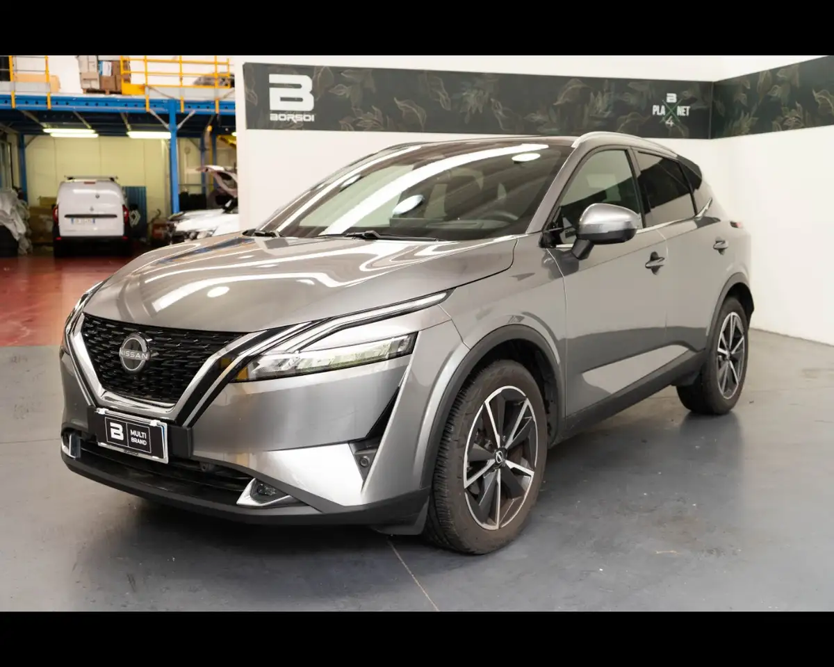 Nissan Qashqai 1.3 Mild Hybrid Tekna