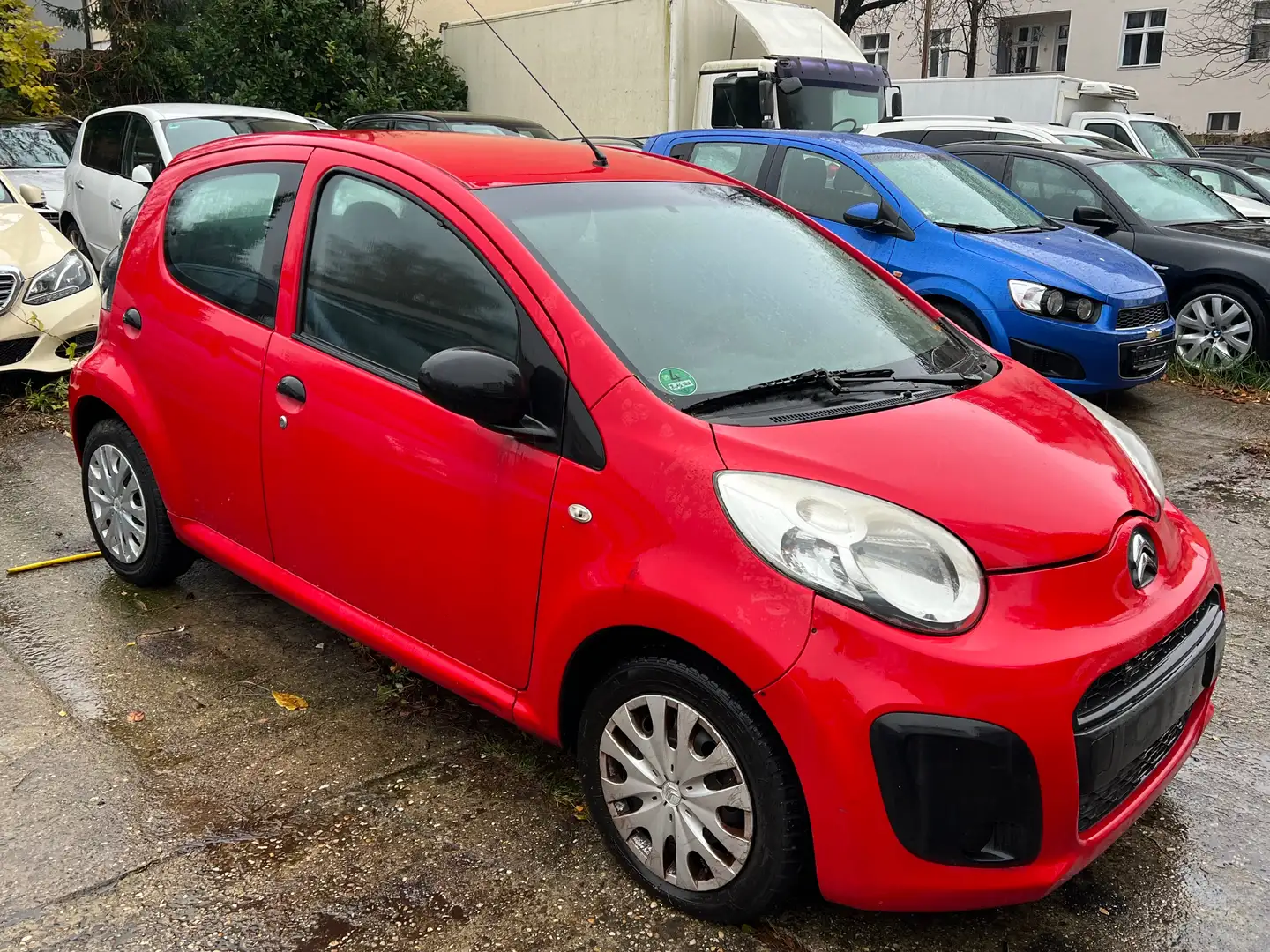 Citroen C1 Attraction 5-Türer Klima Euro 5 Model 2013 Rot - 2