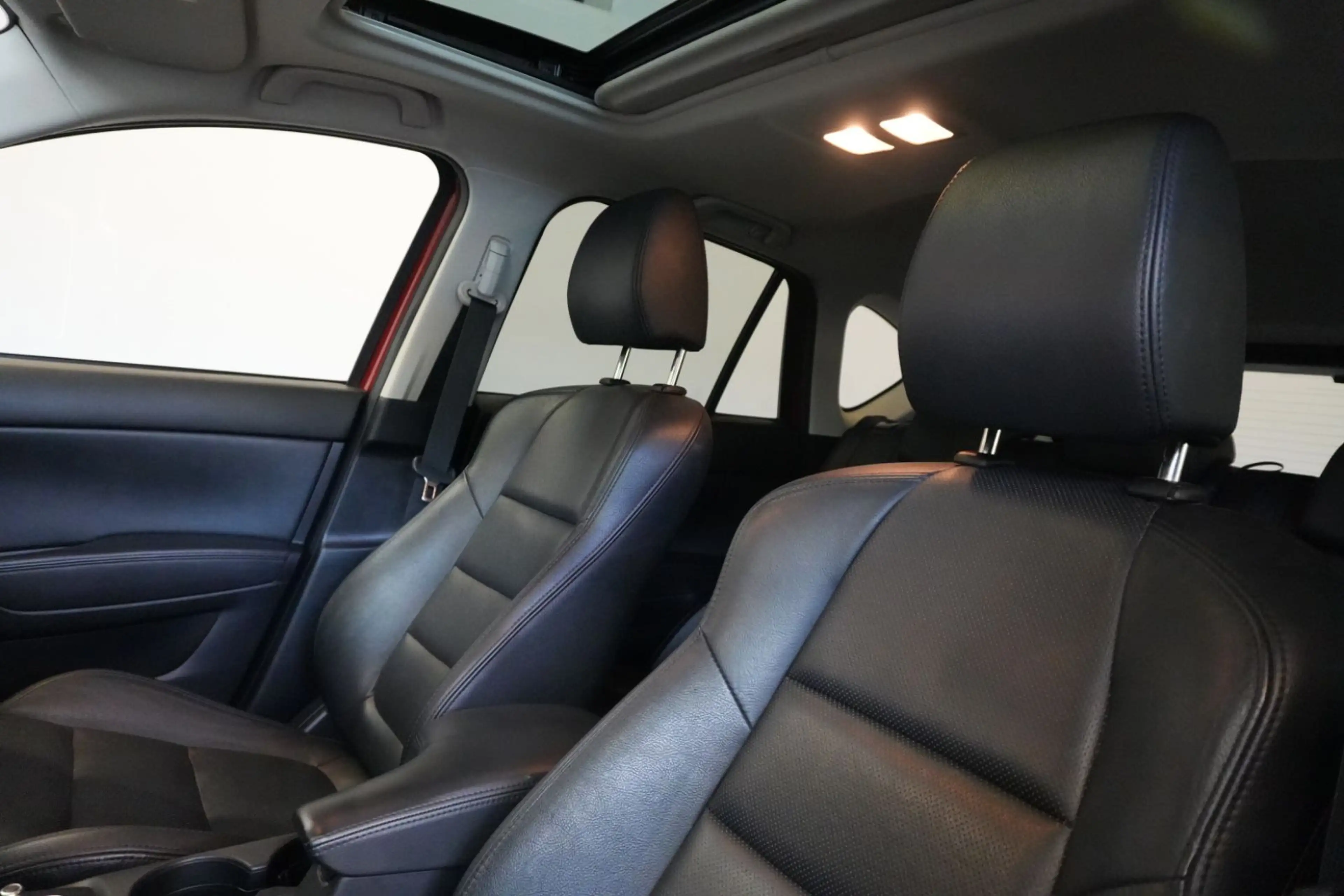 Mazda CX-5 2.2 TDI Sports-Line AWD Schiebe Kamera — photo 12