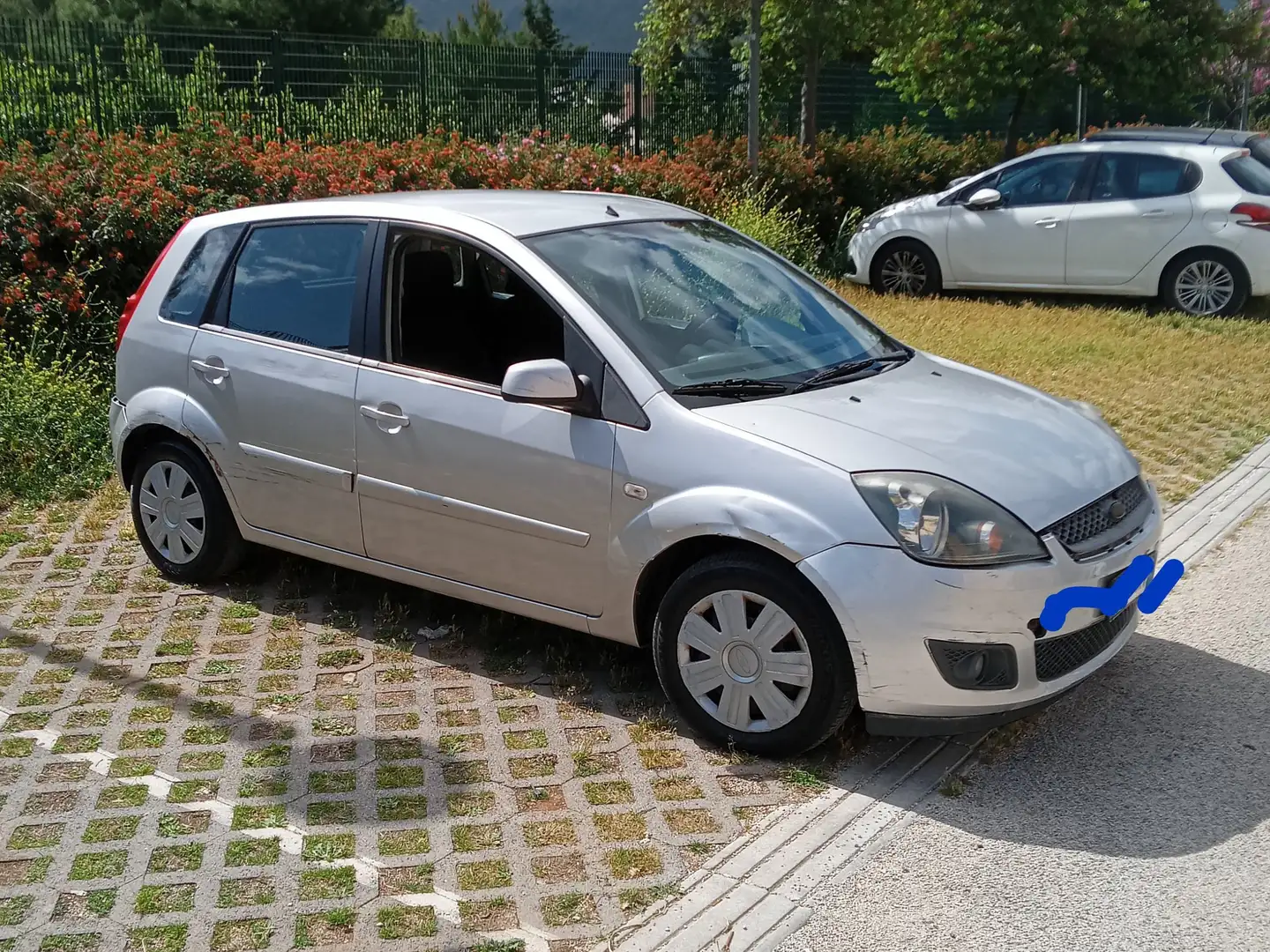 Ford Fiesta Fiesta V 2006 5p 1.2 Ghia Grigio - 1