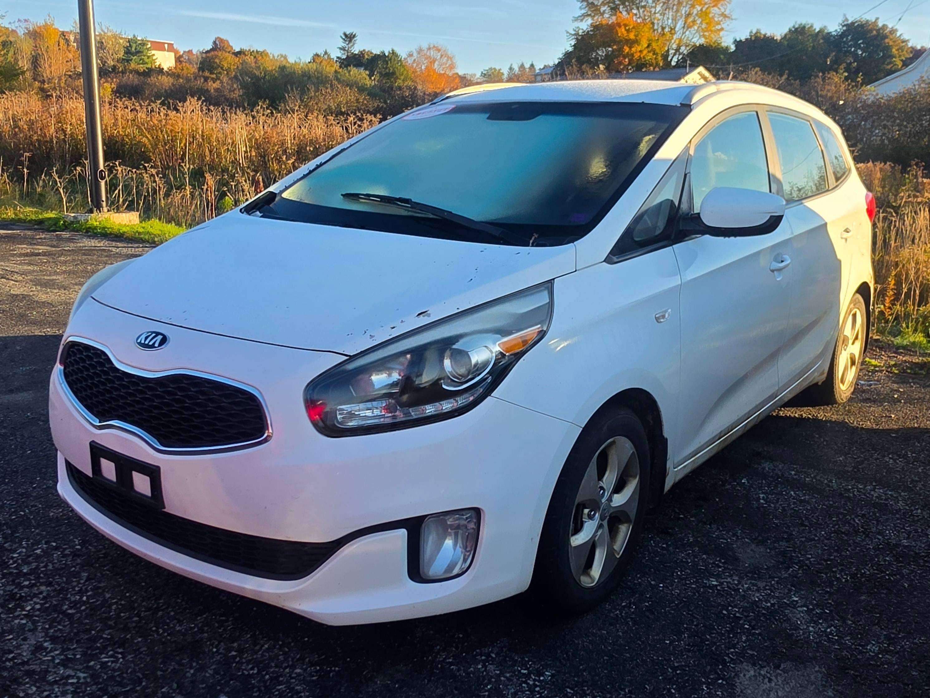 2015 Kia Rondo