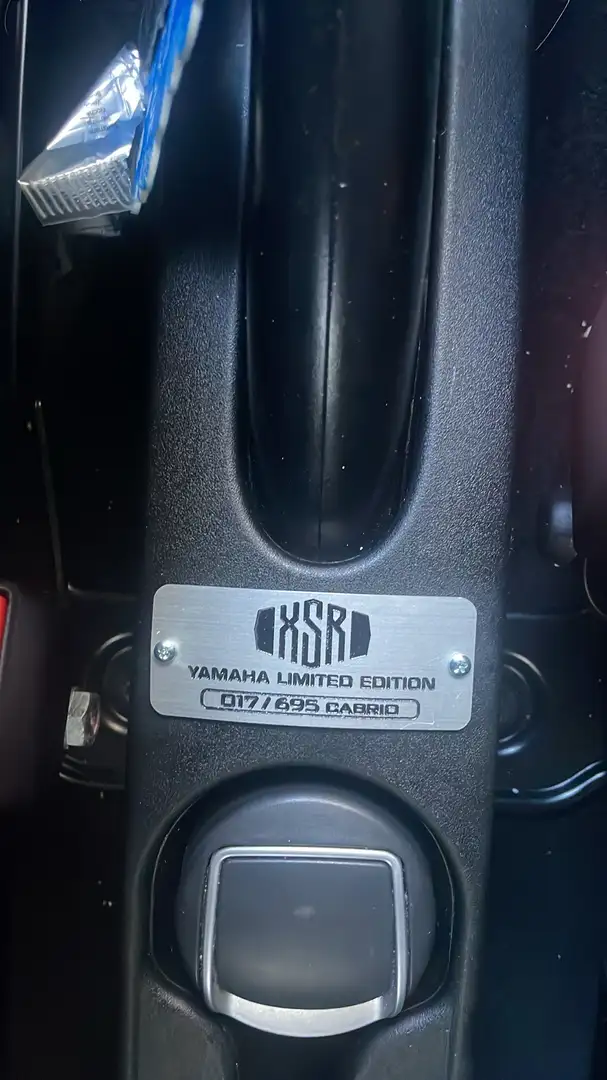 Abarth 695C yamaha XSR - 1