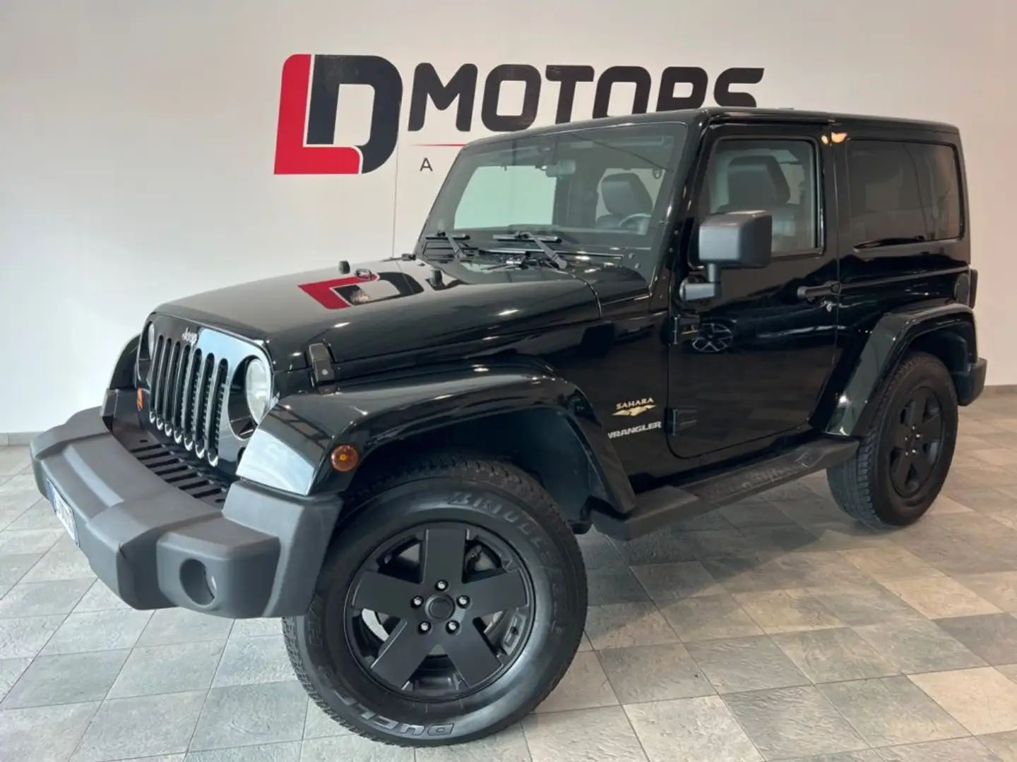 Jeep Wrangler 2.8 CRD DPF Sahara Auto Verde - 1