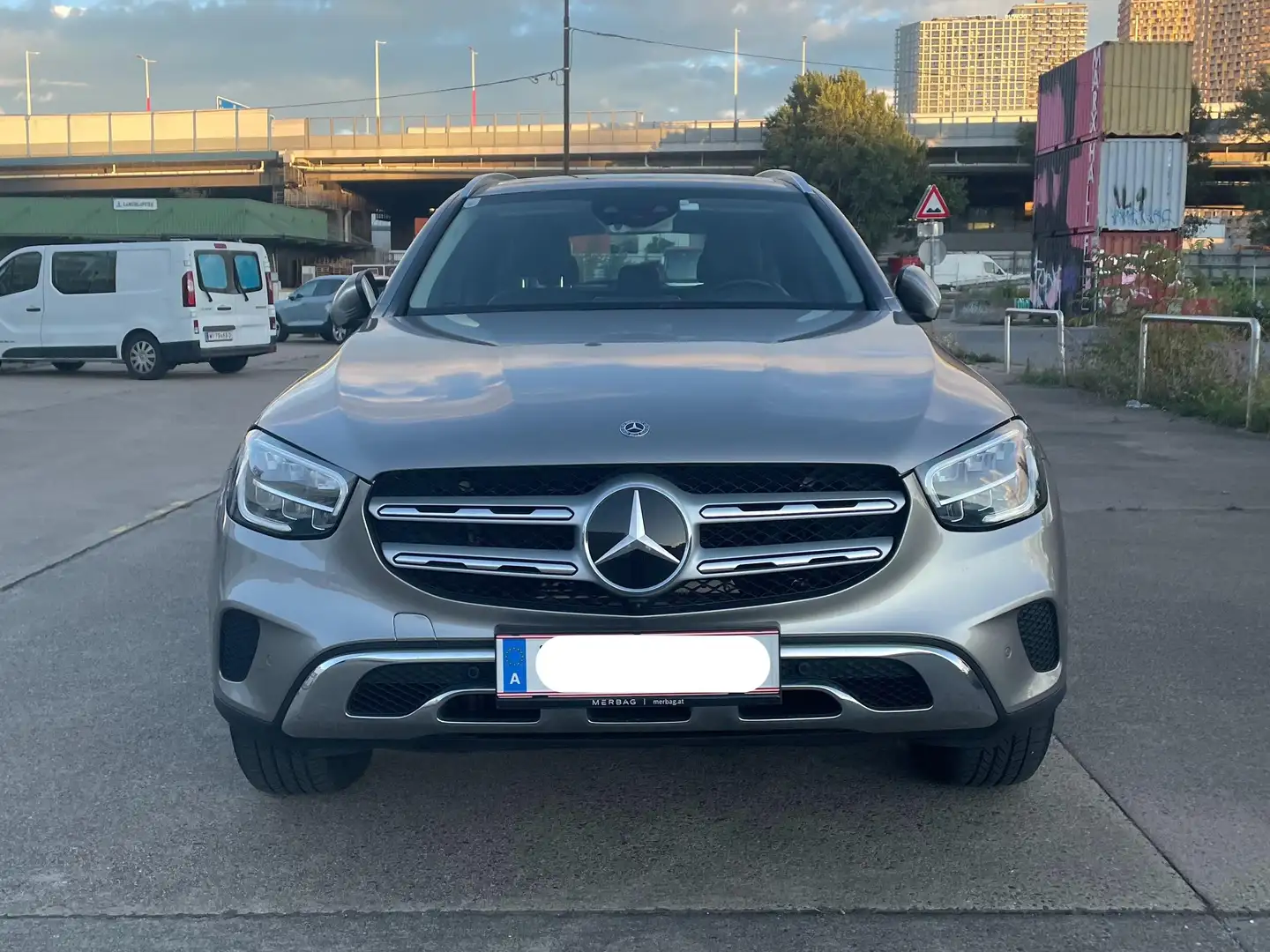 Mercedes-Benz GLC 200 GLC 200 d 4MATIC Aut. Grau - 2