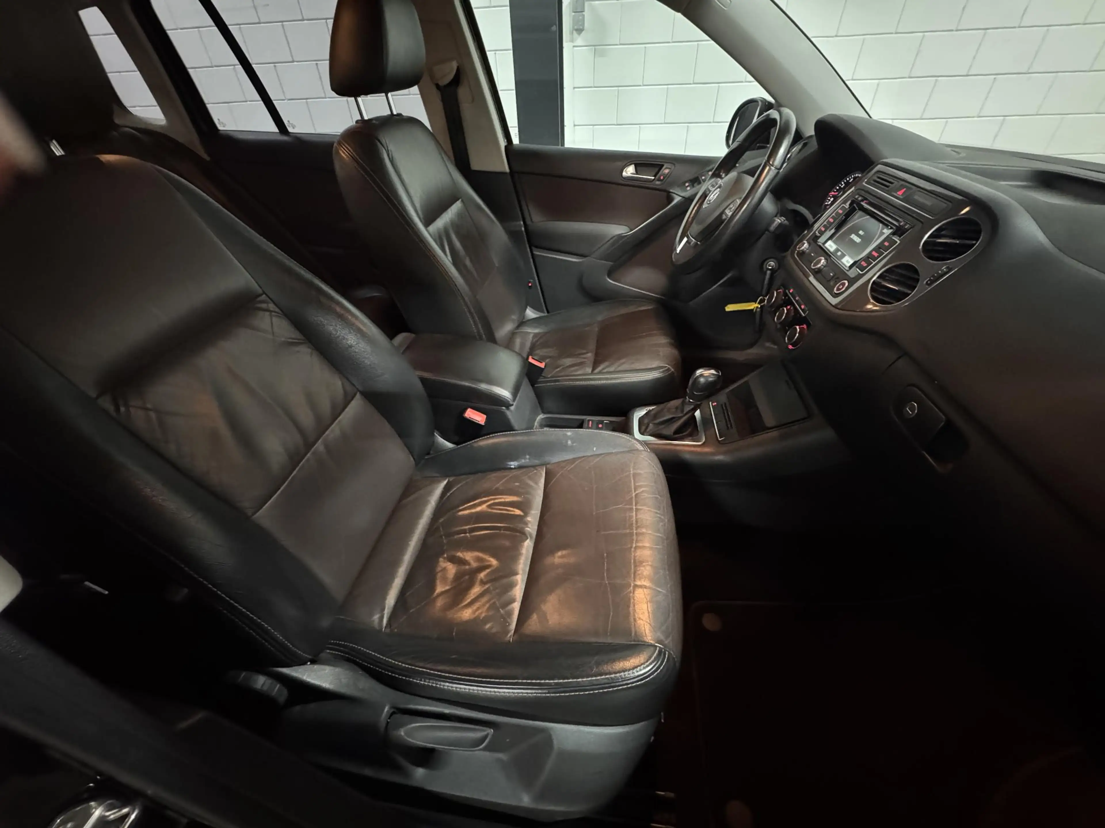 Volkswagen Tiguan 2.0 TSI Track&Field 4Motion — photo 13