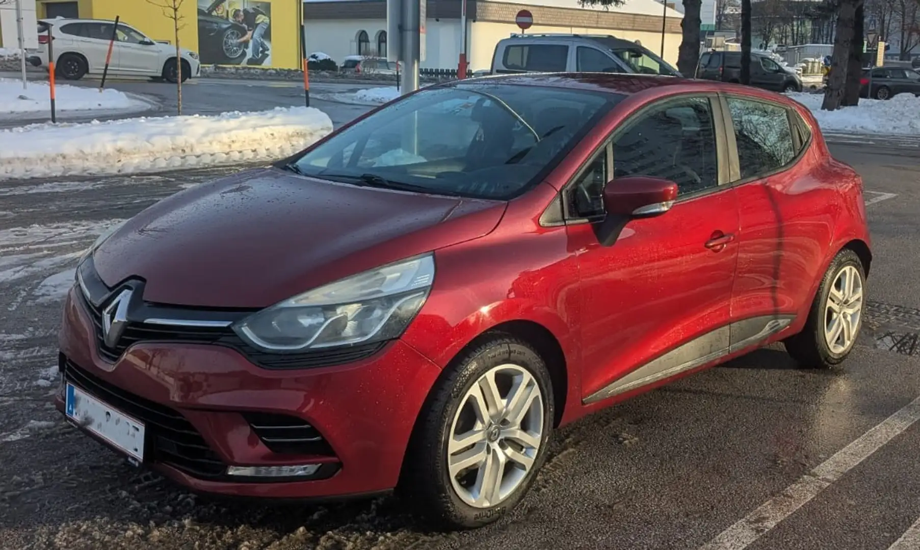 Renault Clio Clio Limited 1,2 16V 75 Limited Rot - 1