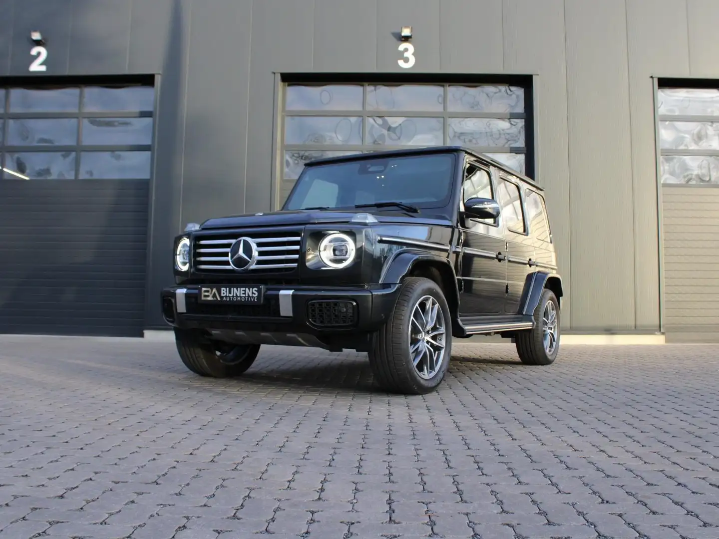 Mercedes-Benz G 450 d 9G-TRONIC / Lichtevracht Schwarz - 2