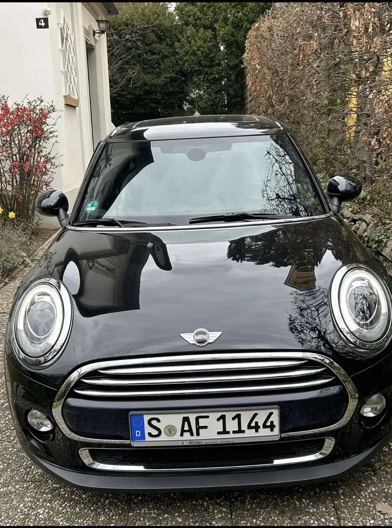 MINI Cooper Midnight Black Metallic - 1