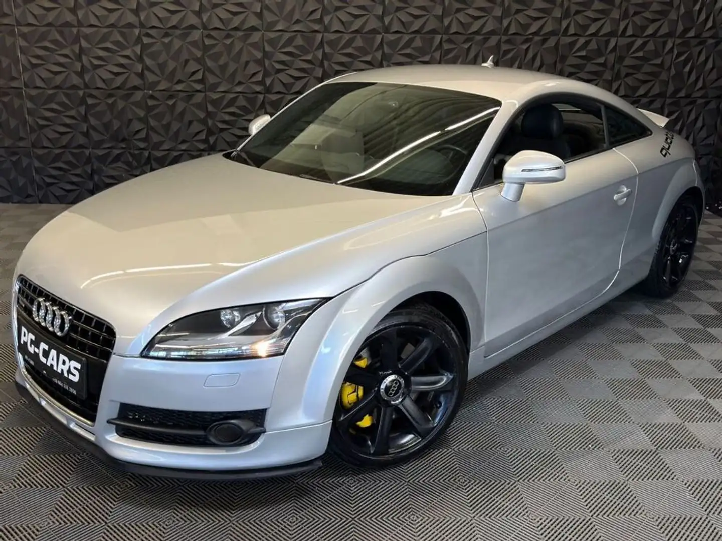 Audi TT Coupe 3.2 V6 quattro *Weihnachtsangebot* Silber - 1