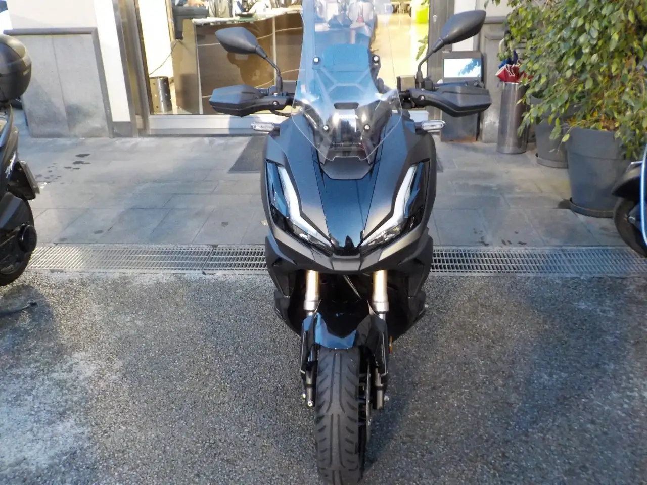 Honda ADV 350