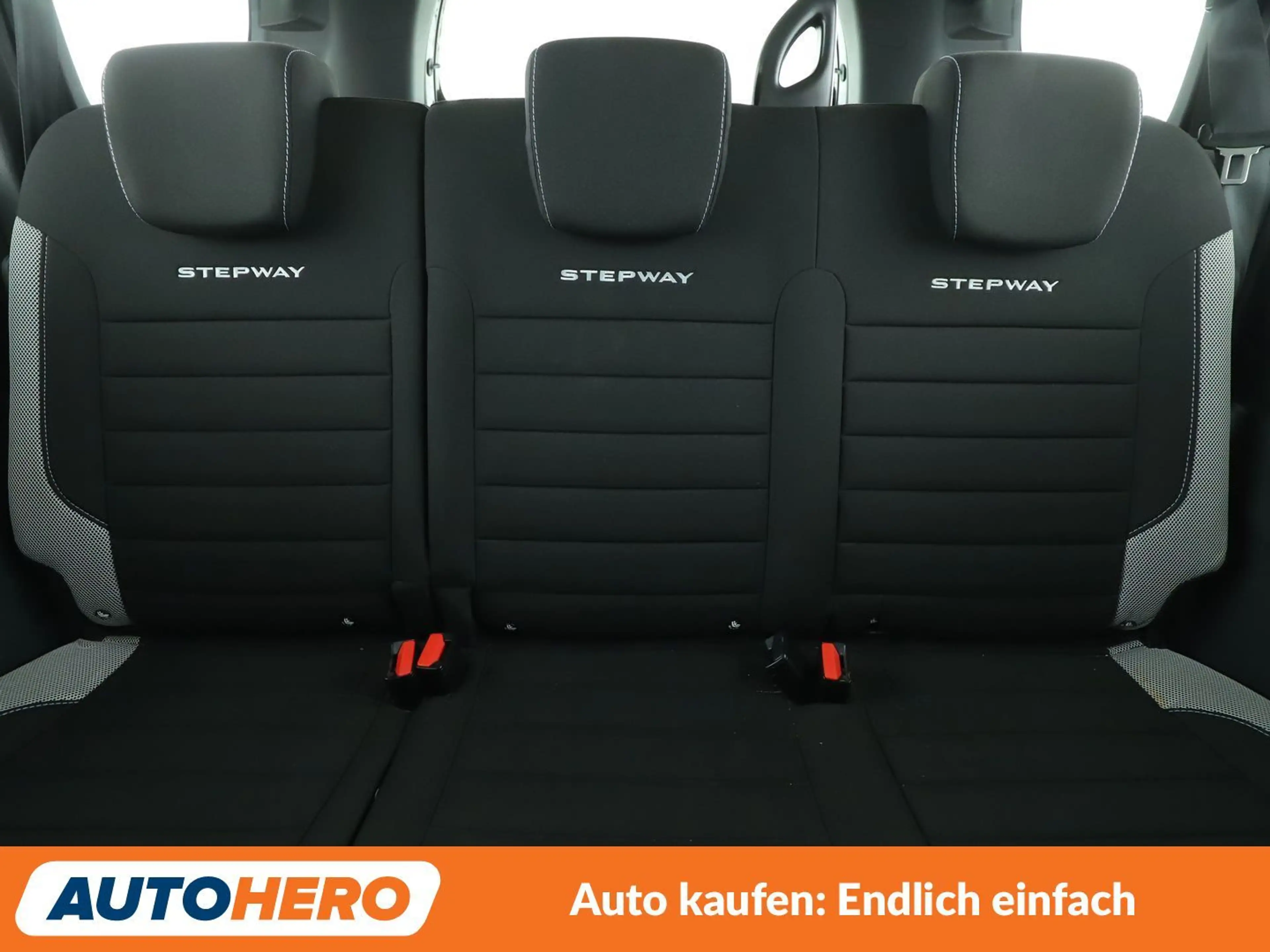 Dacia Lodgy 1.3 TCe Stepway *NAVI*TEMPO*PDC*SHZ*KLIMA* — photo 15