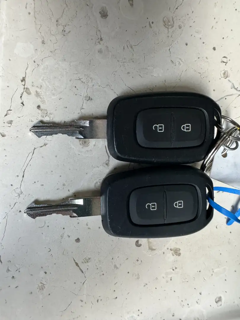 Dacia Duster 1.5 dci Laureate 4x4 110cv  UNIPROPRIETARIO - 2