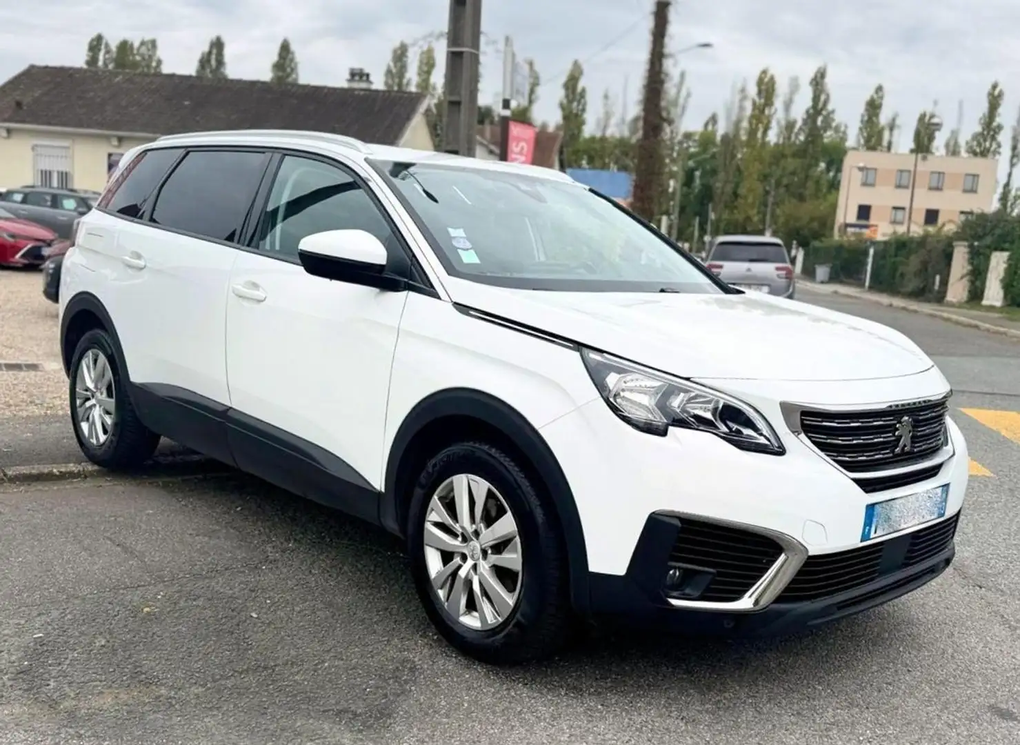 Peugeot 5008 Active Business 1.2 PT 130CV BVM6 7 Sieges 10000HT ENTRETIEN COMPLET A JOUR Blanco - 1