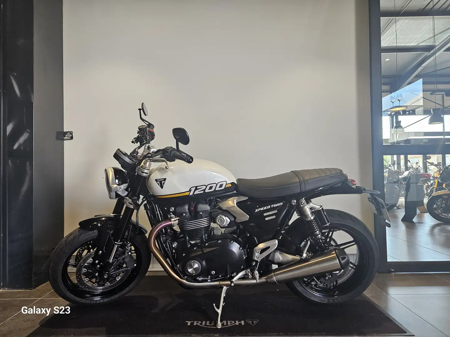Triumph Speed Twin Fehér - 1