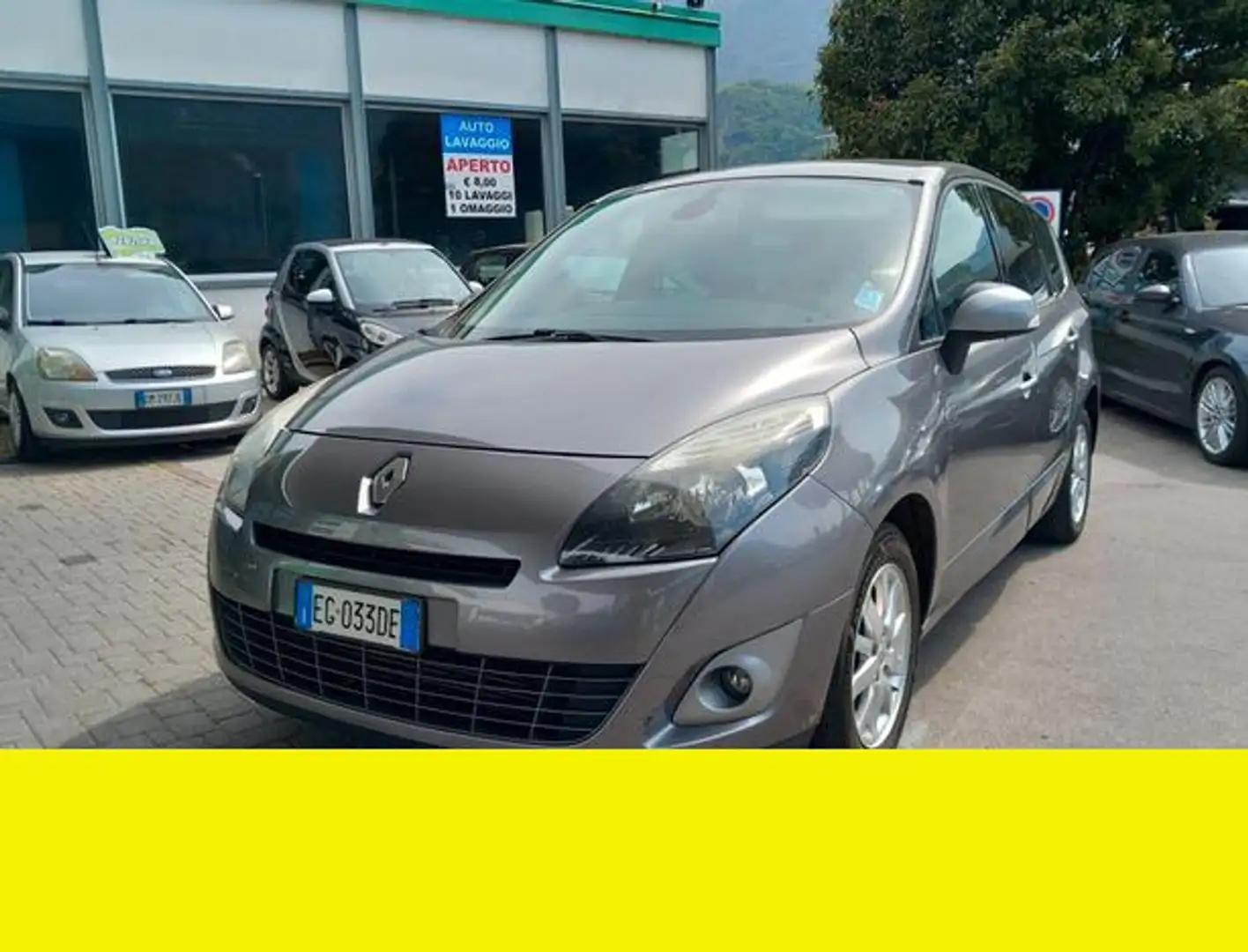 Renault Scenic - 1