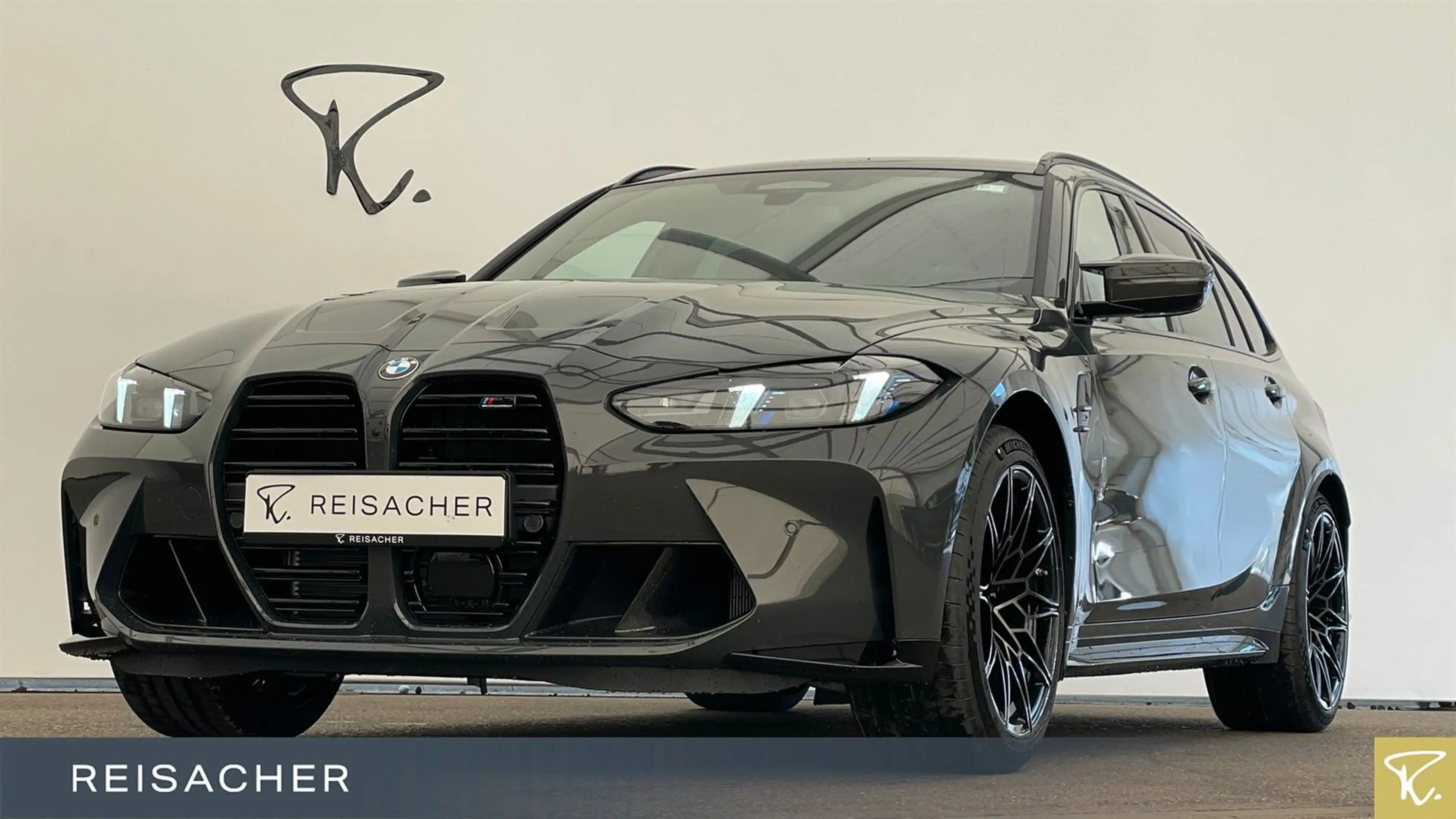 BMW M3 Competition mit M xDrive Touring DAB Radio