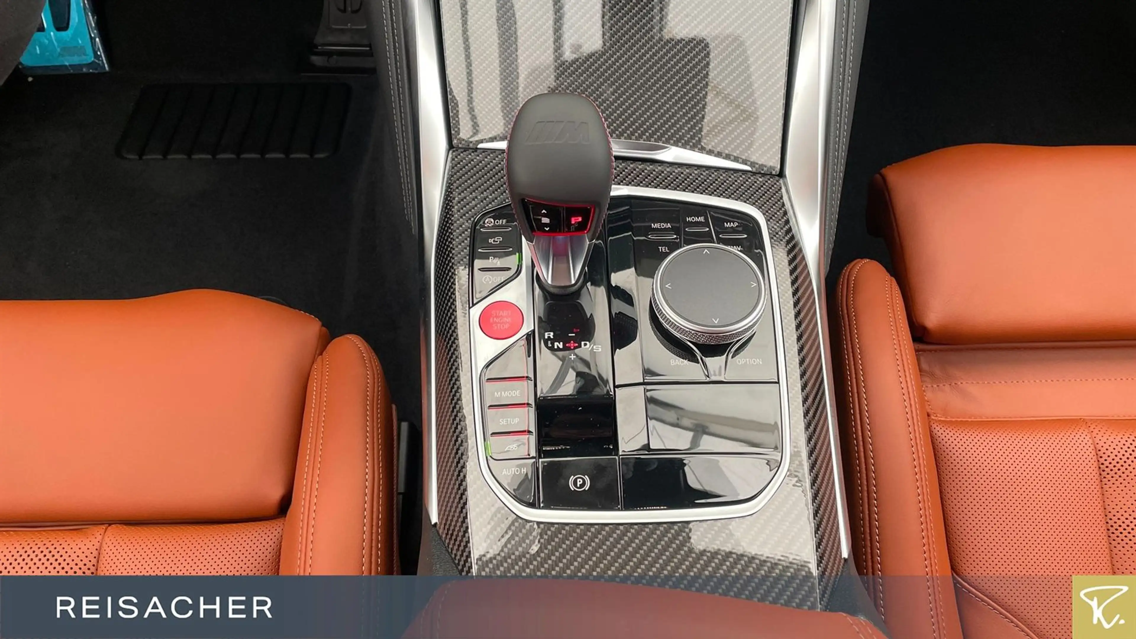 BMW M3 Competition mit M xDrive Touring DAB Radio — photo 10