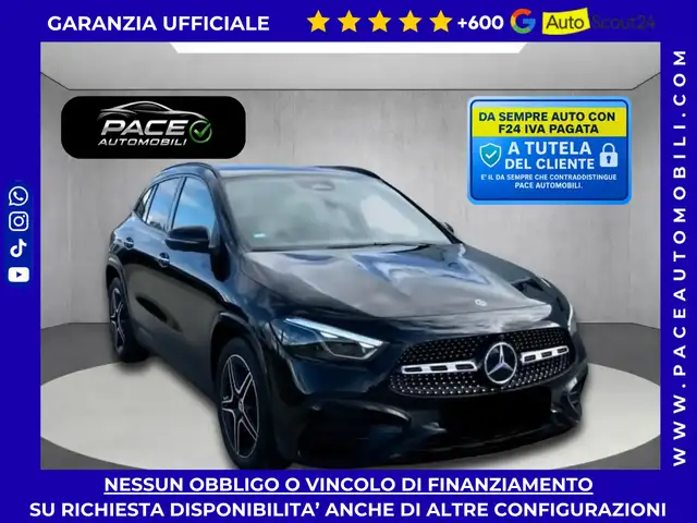 Mercedes-Benz GLA 200 i PREMIUM AMG NIGHT PACK KEYLESS 19"PDC ACC KAMERA