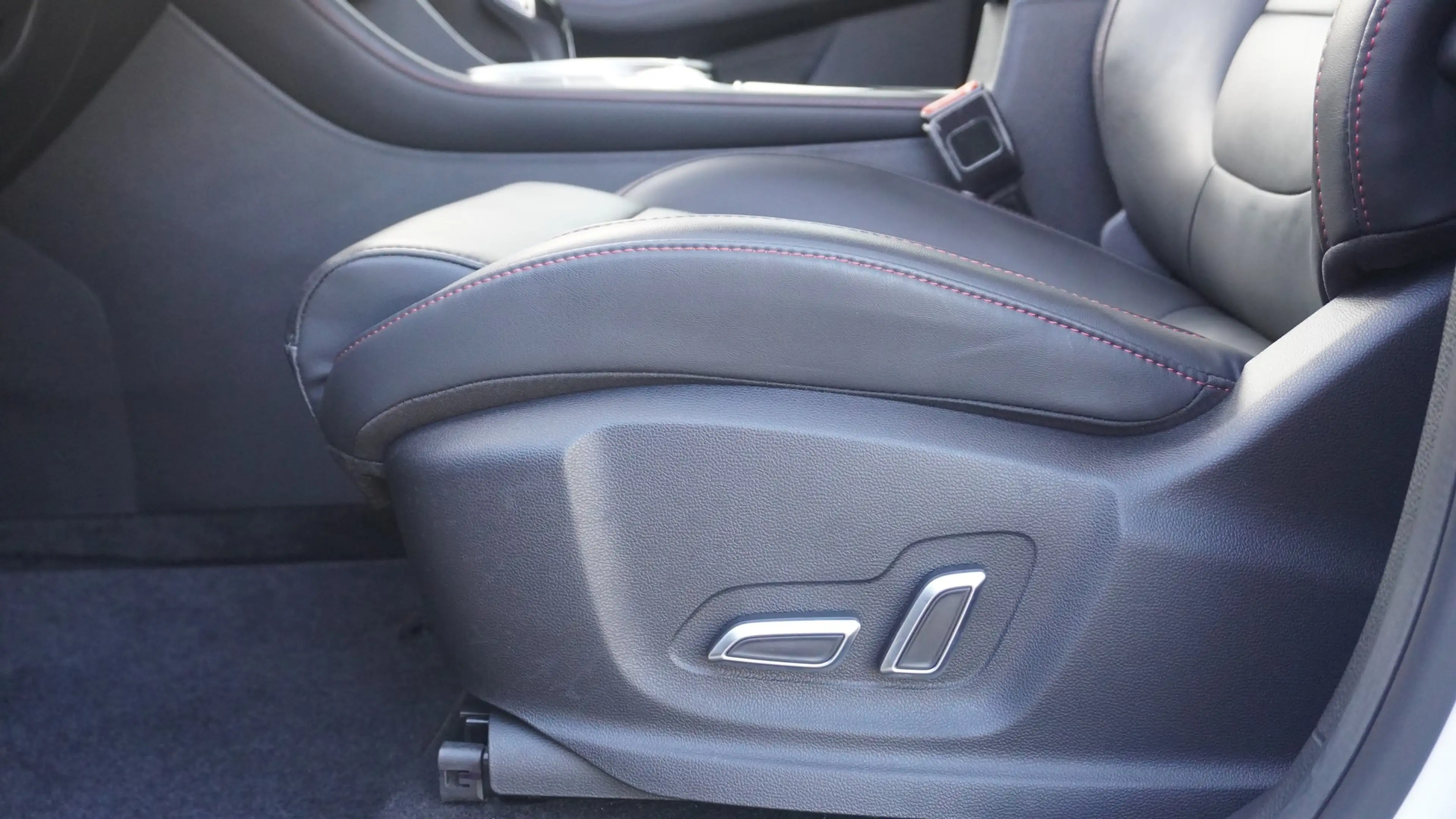 MG HS 1.5 Comfort Totwinkel Tempomat LED — photo 15