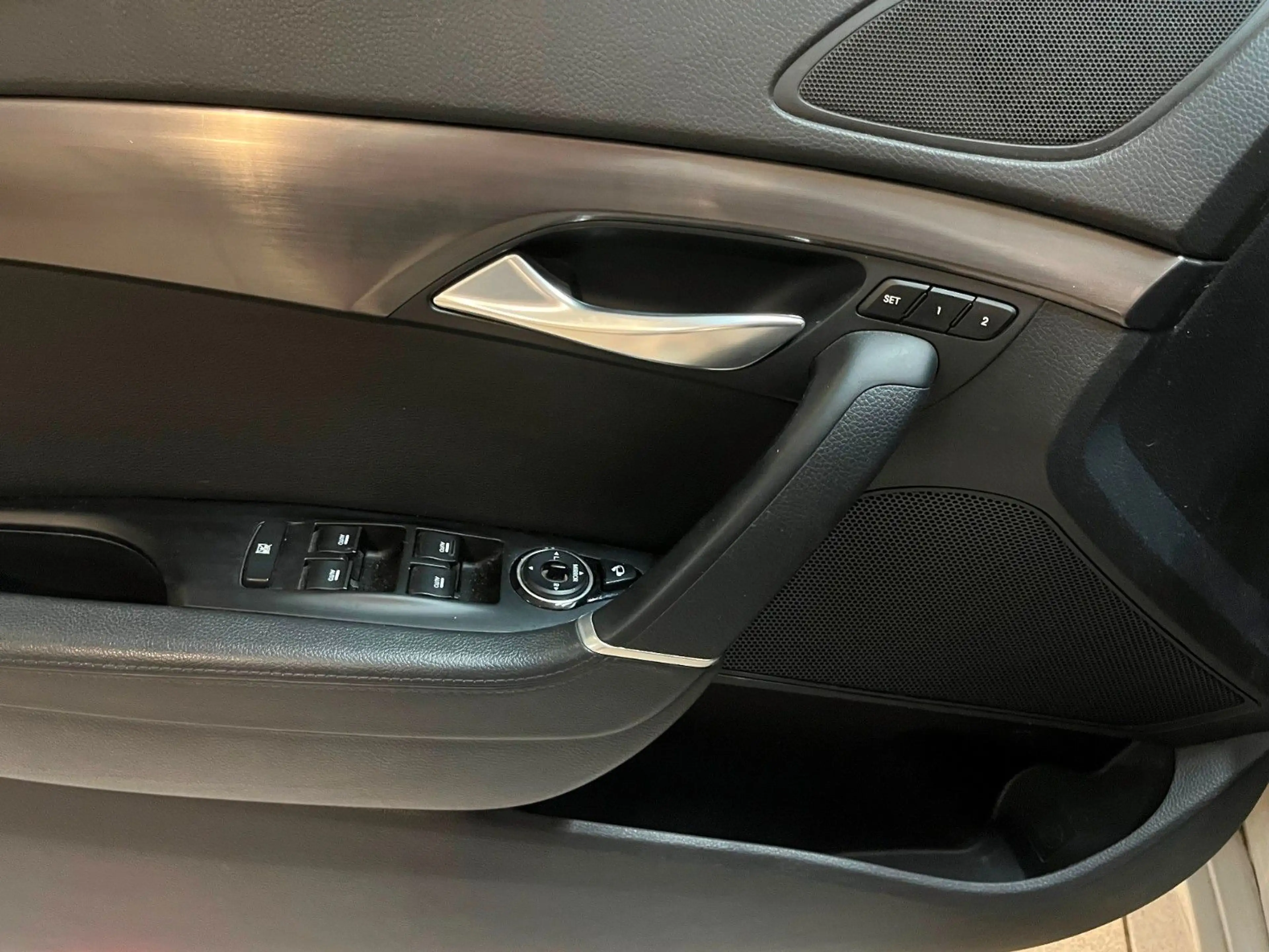 Hyundai i40 VOLL-Leder+belüfte Sitze+4xSHZ+Lenkradheiz.+ — photo 14