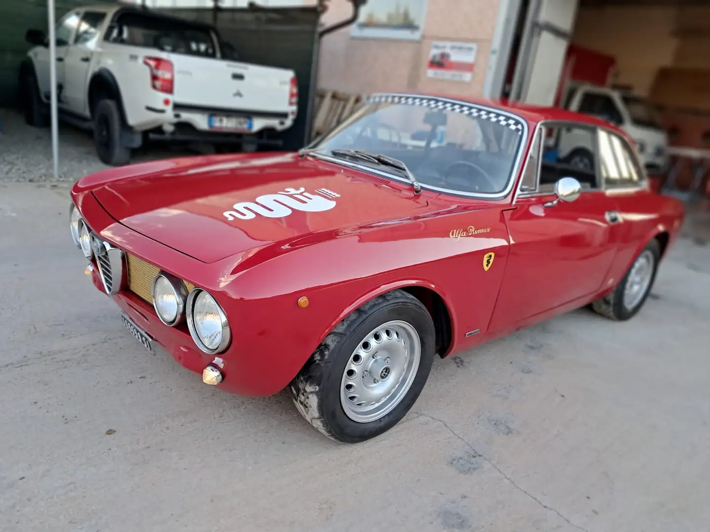 Alfa Romeo GT 1750 prima serie Червоний - 1