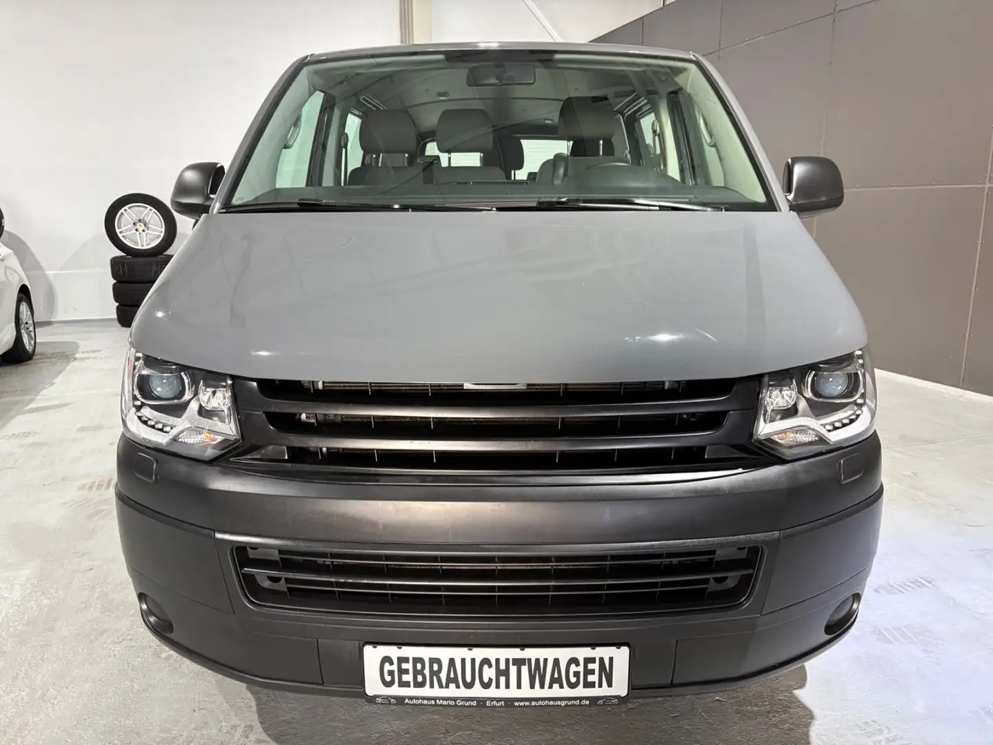 Volkswagen T5 Transporter T5 2.0 BiTDI Kombi lang 4Motion Gris - 2